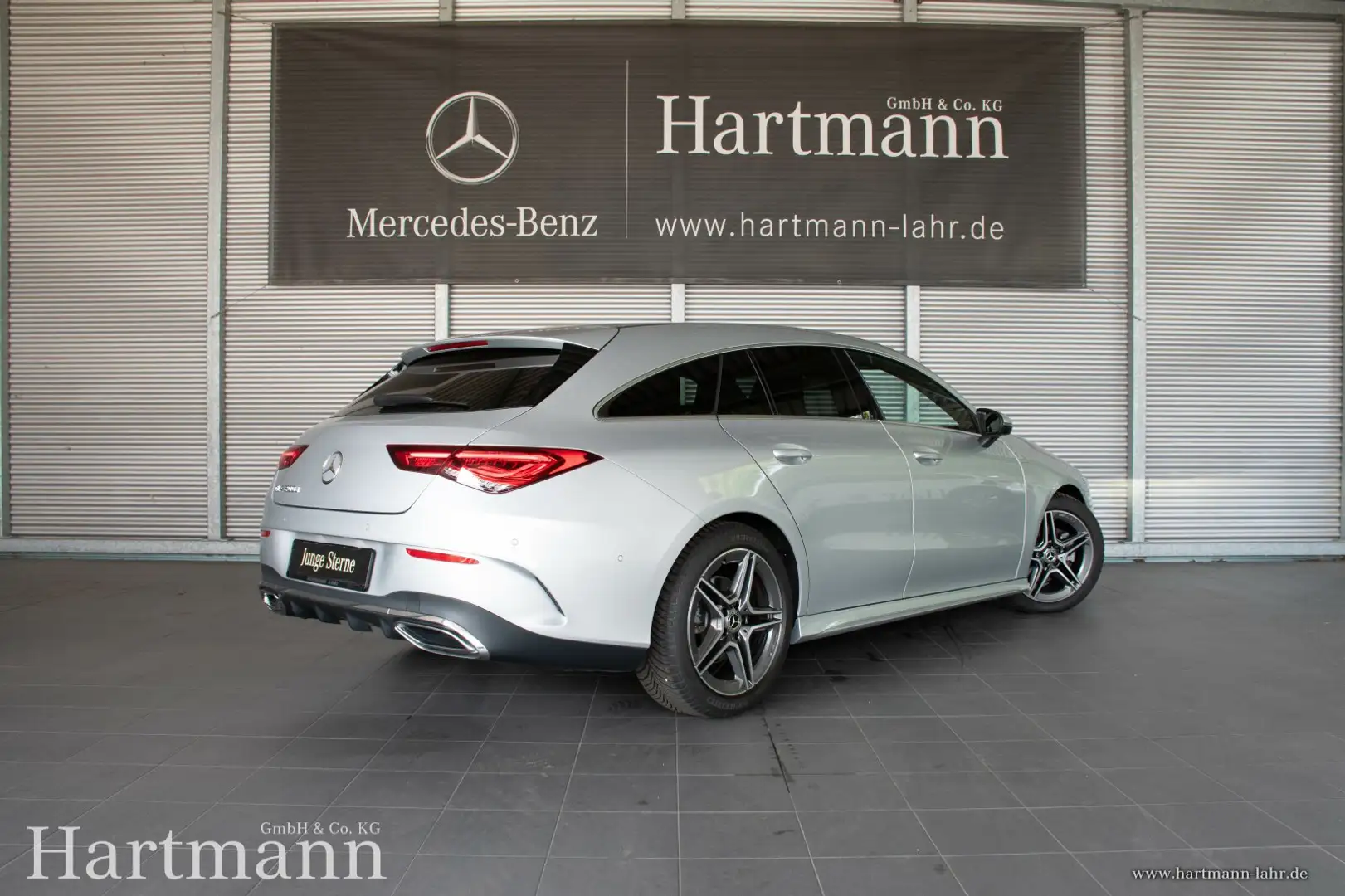 Mercedes-Benz CLA 200 CLA 200 d SB AMG 8G Fahrassistenz AHK LED MBUX Silber - 2