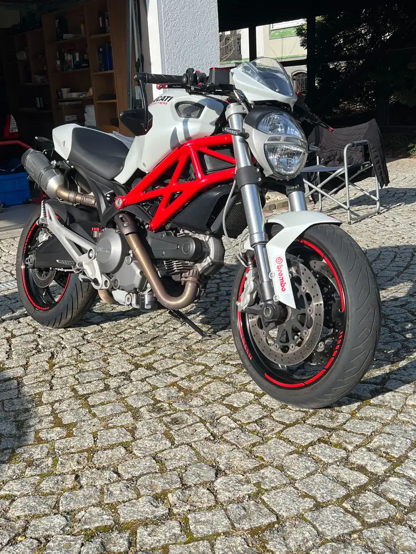 Ducati Monster 696 *LeoVince Carbonauspuff *Viel Zubehör* Bílá - 1