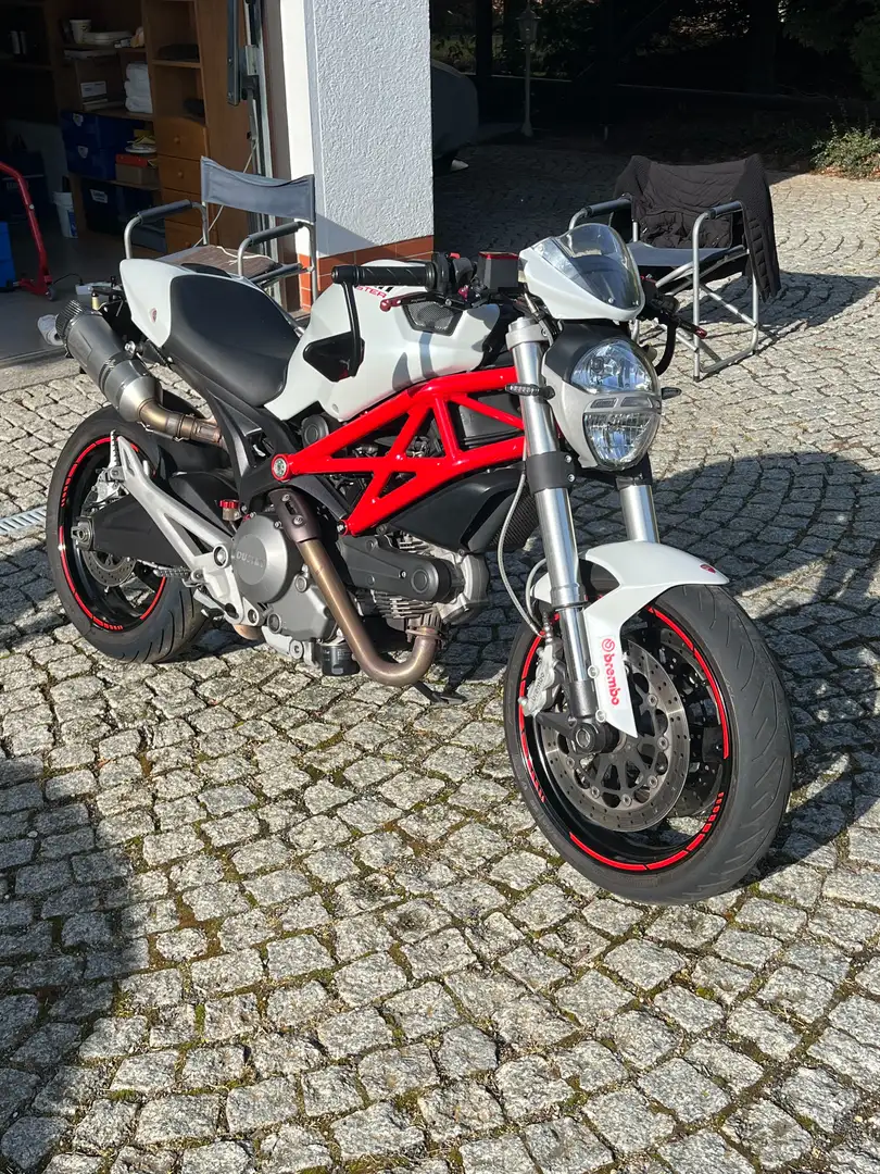 Ducati Monster 696 *LeoVince Carbonauspuff *Viel Zubehör* Weiß - 2