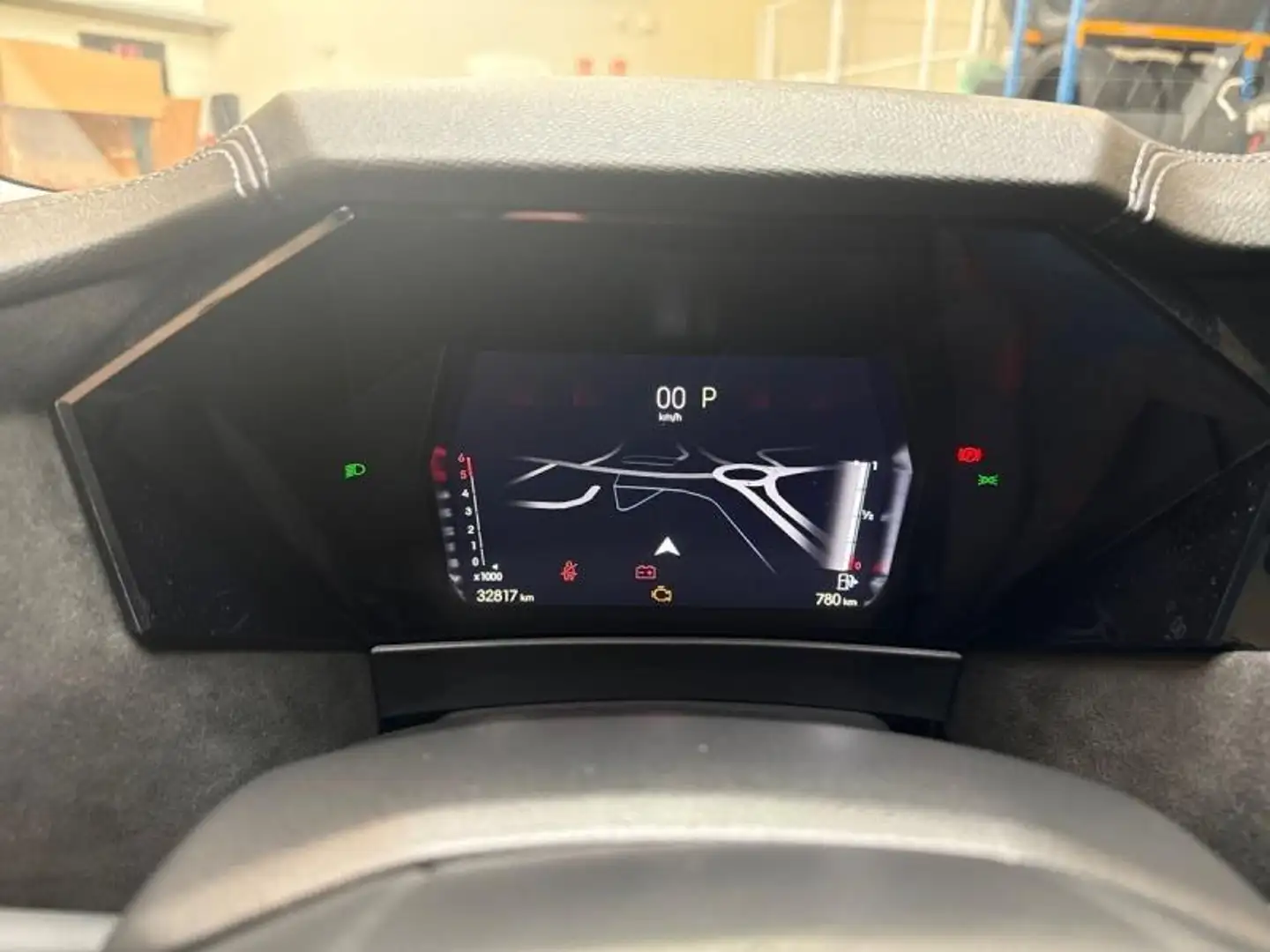 DS Automobiles DS 4 BlueHDi 130ch Performance Line Automatique Rouge - 2