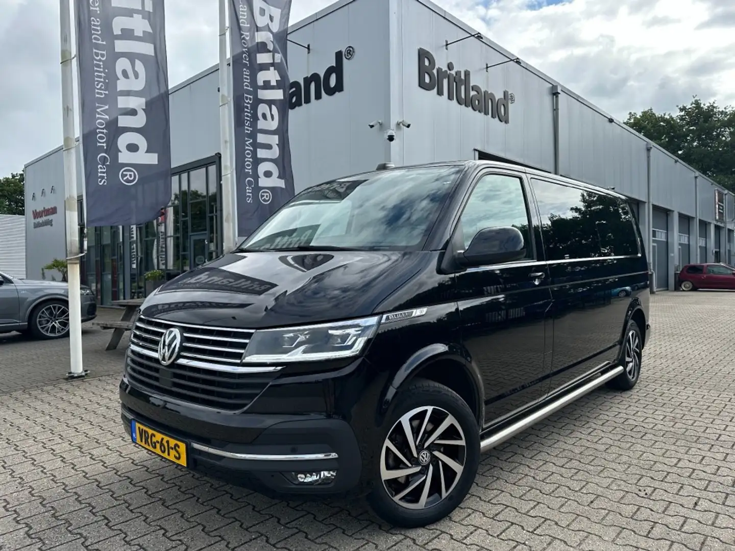 Volkswagen Transporter 2.0 TDI 150PK DSG DC BULLI bj2022 *75 Edition *Lee Zwart - 1
