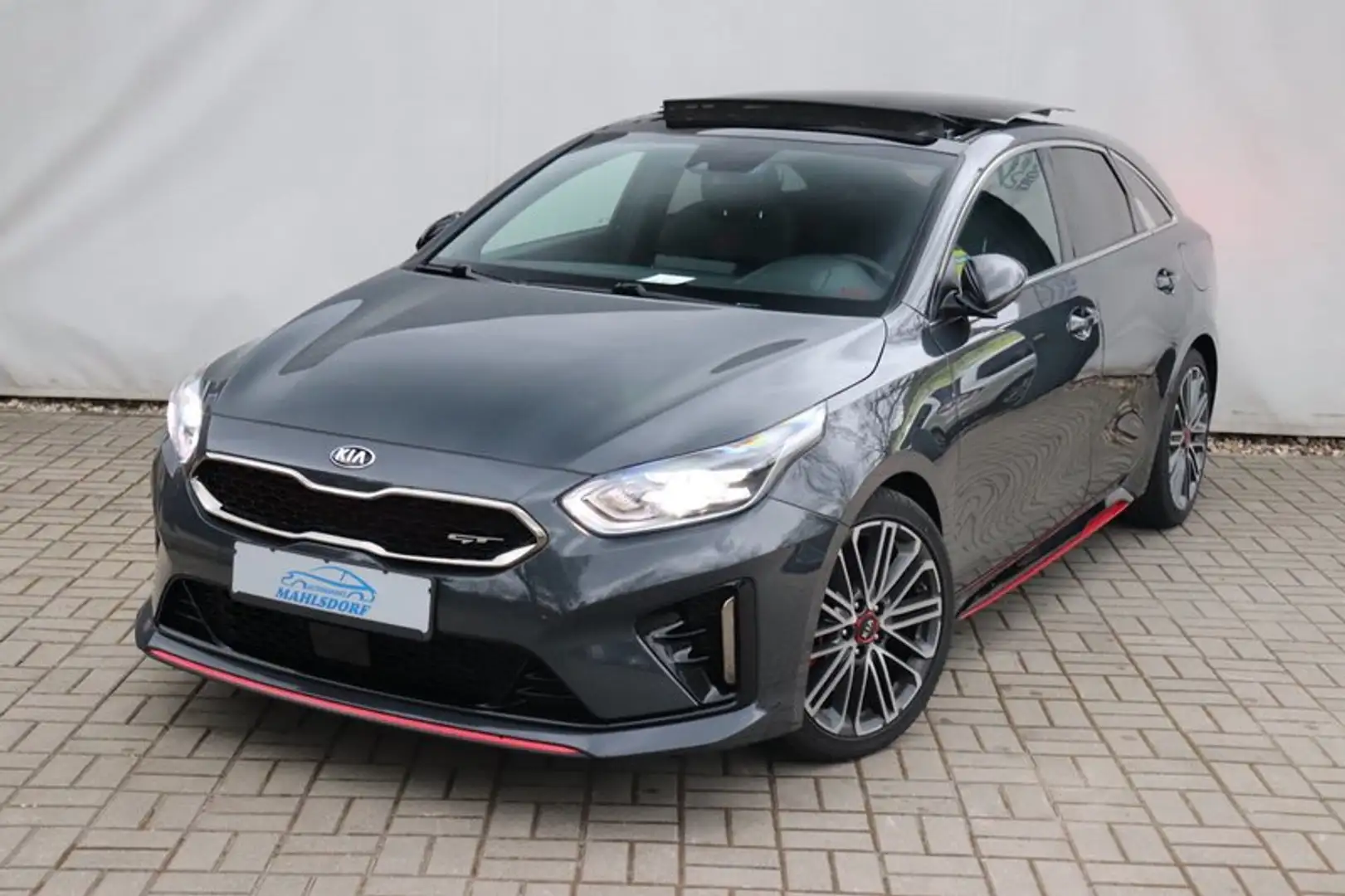 Kia ProCeed / pro_cee'd Proceed 1.6 T-GDI GT Gris - 1