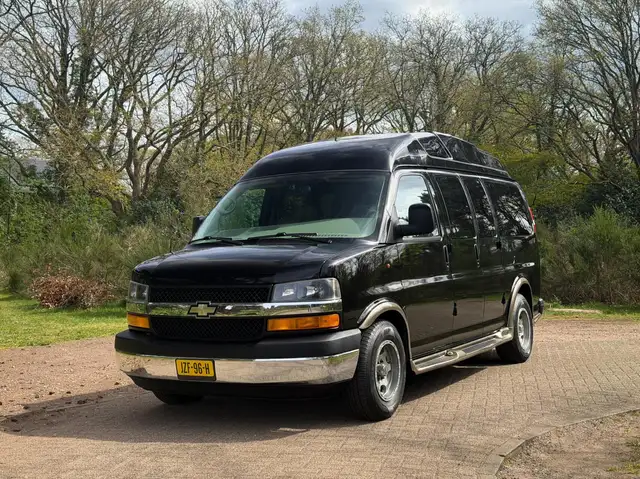 Chevrolet Chevy Van Express 'Quality Coaches'