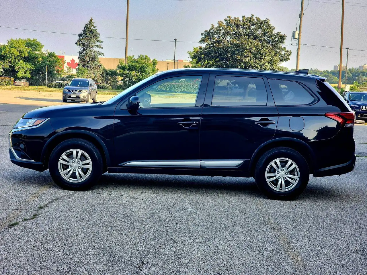 Mitsubishi Outlander снимка Mitsubishi Outlander