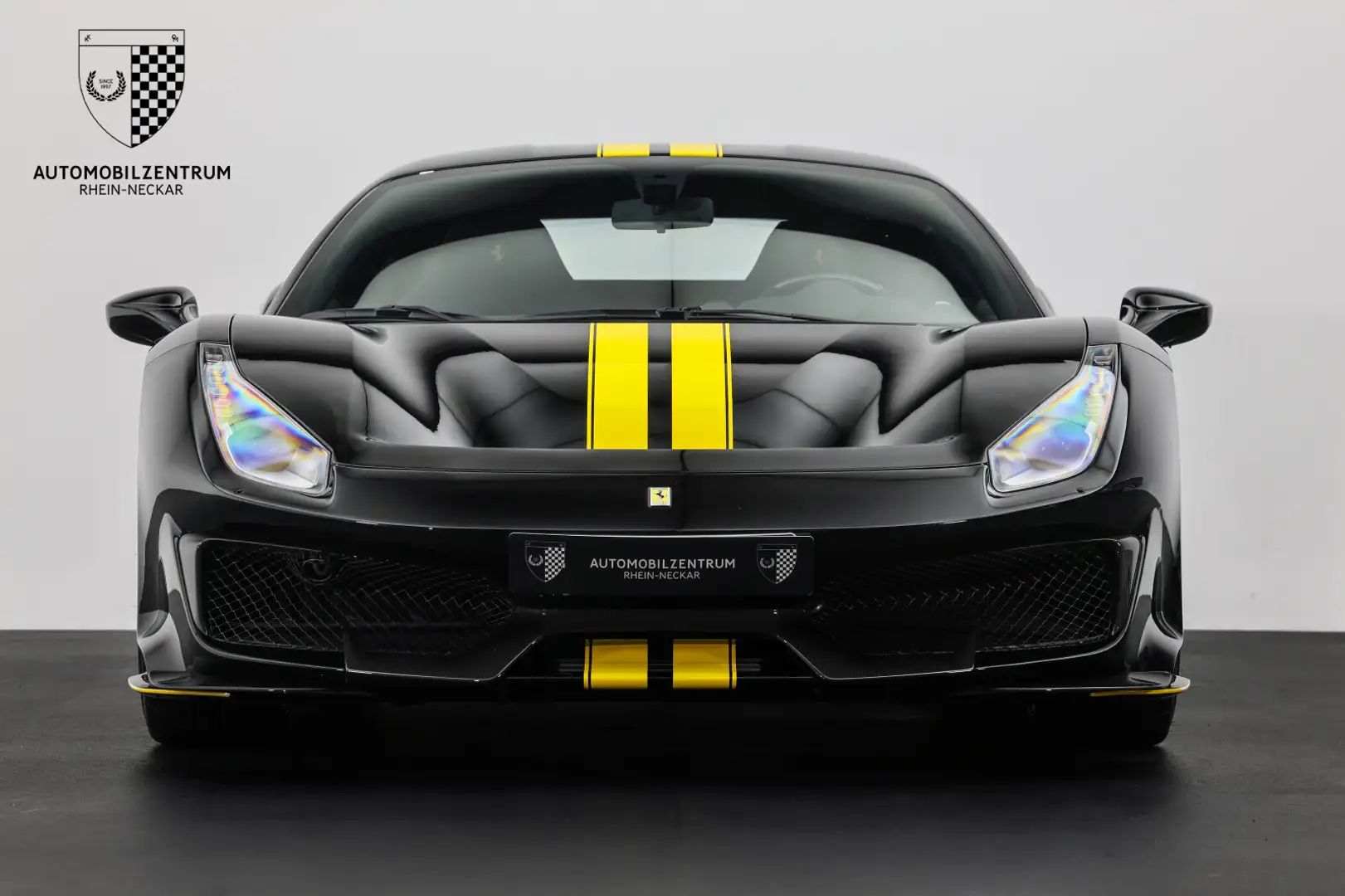 Ferrari 488 488 Pista FullCarbon/4-Punkt/Alcantara/FullPPF Zwart - 2