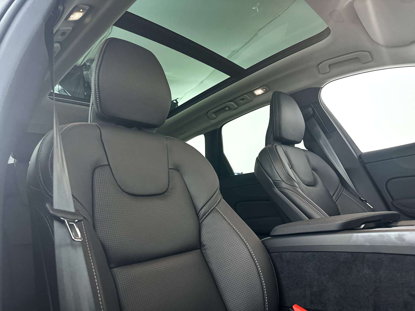 Volvo XC60 T6 Recharge Ultimate - 2025 - Joinsteer - #37
