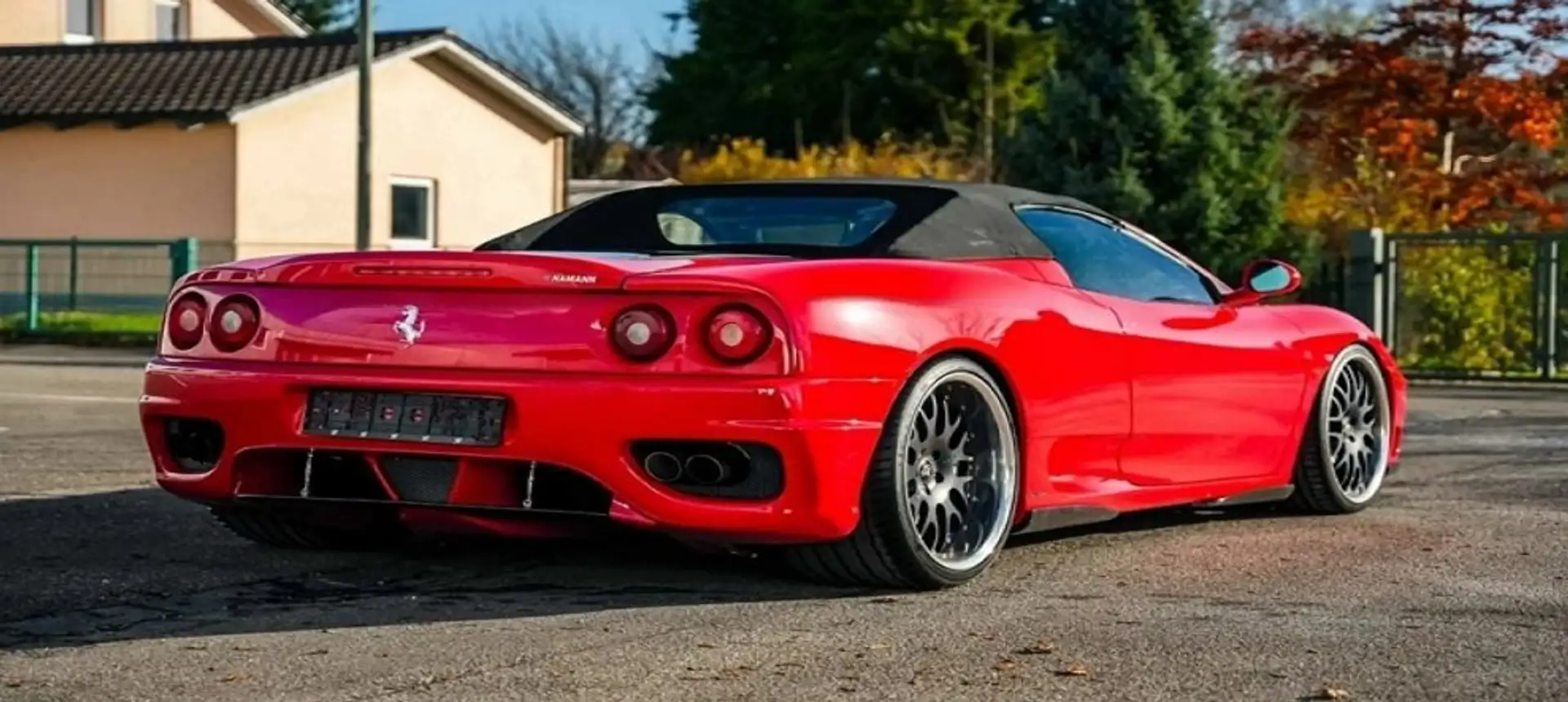 Ferrari 360 360 3.6 Spider///3,6-Liter-V8-Motor mit 400 PS Rood - 1