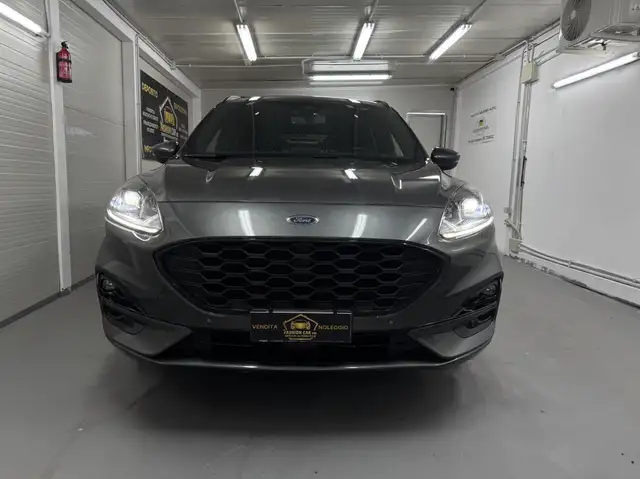 Ford Kuga ST-Line X Design