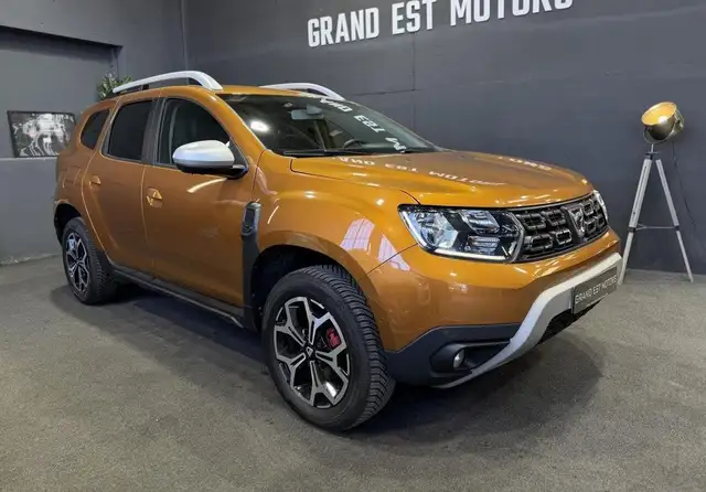 2018 Dacia Duster in Gold for sale
