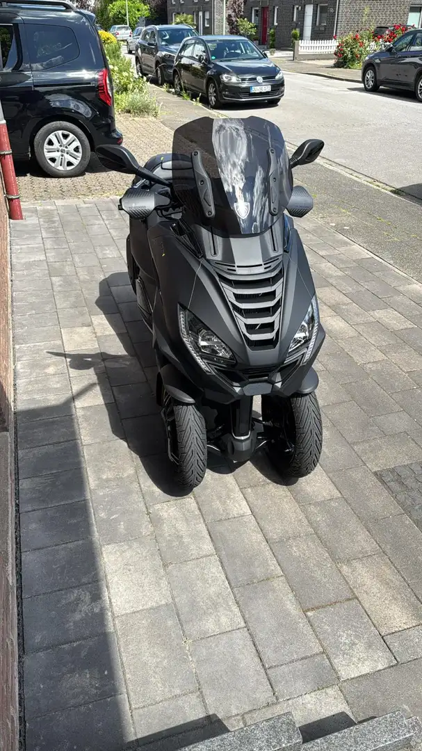 Peugeot Metropolis RX-R Negro - 1