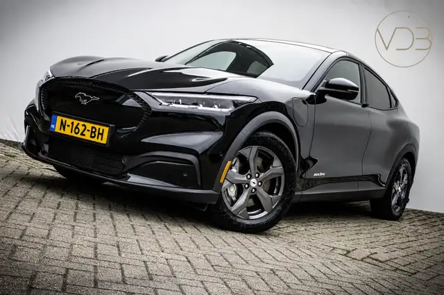 Ford Mustang Mach-E RWD 75 kWh SOH 93% Origineel NL B&O 1e Eigenaar in