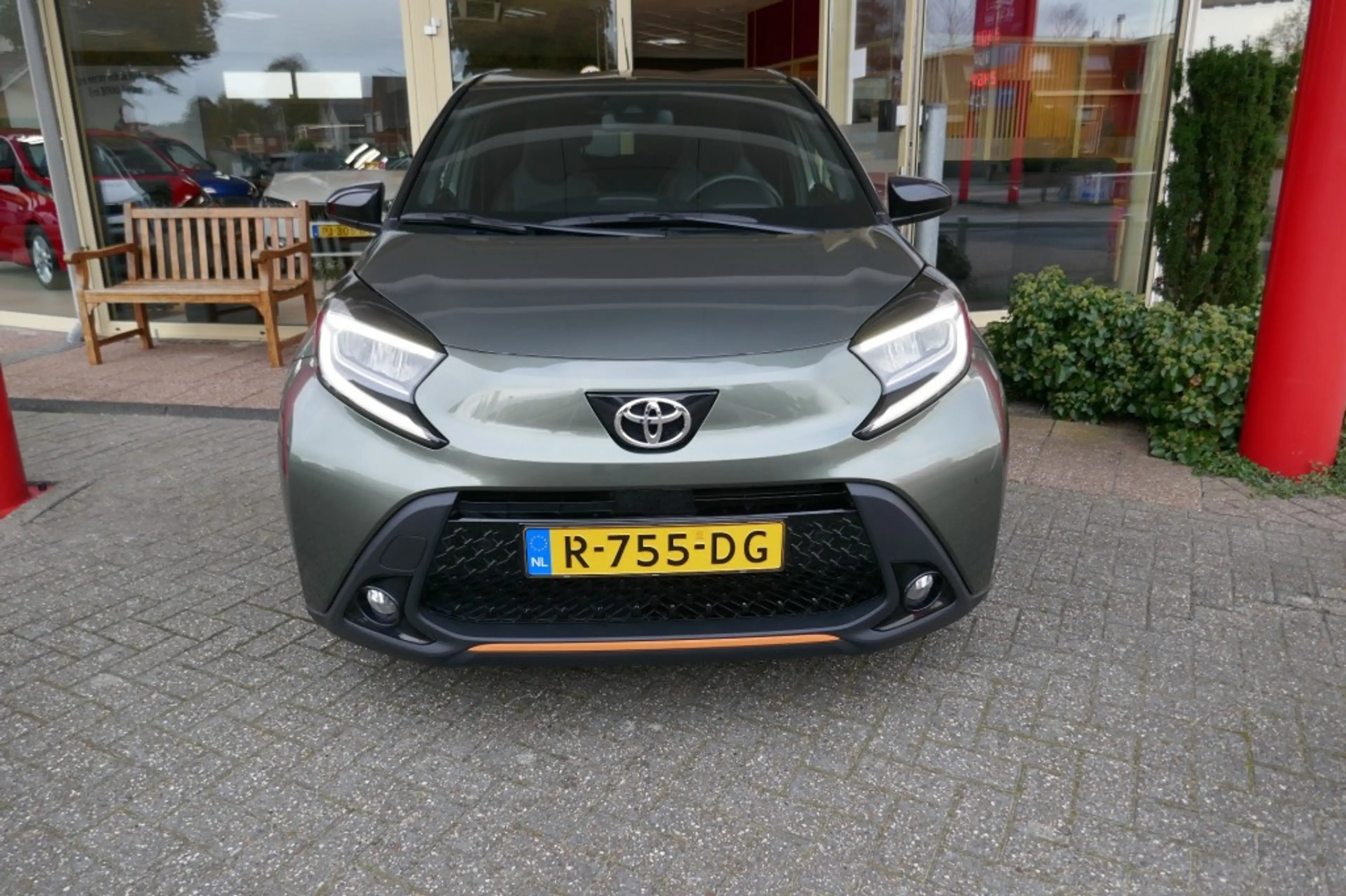 Toyota Aygo X 1.0 VVT-I S-CVT LIMETED CAMERA/STOELVERWARMING/JB — photo 23