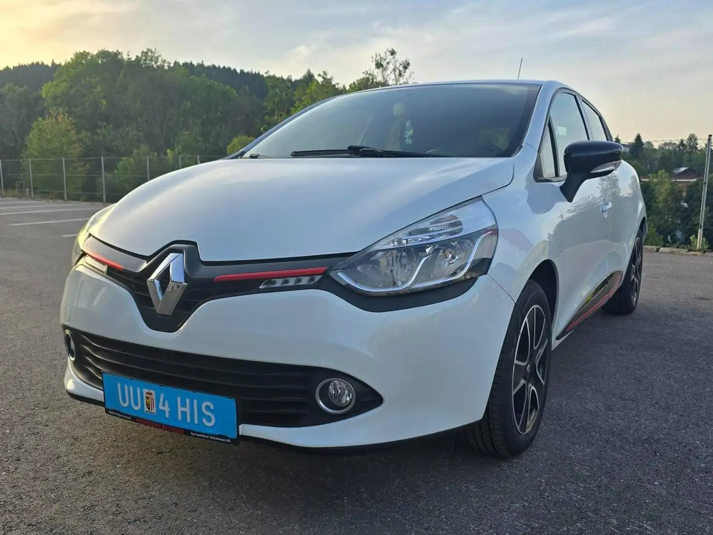 Renault Clio Weiß - 1