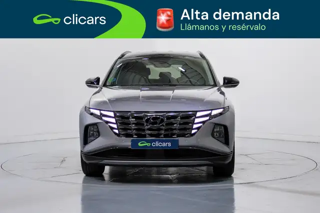 Hyundai Tucson view 2