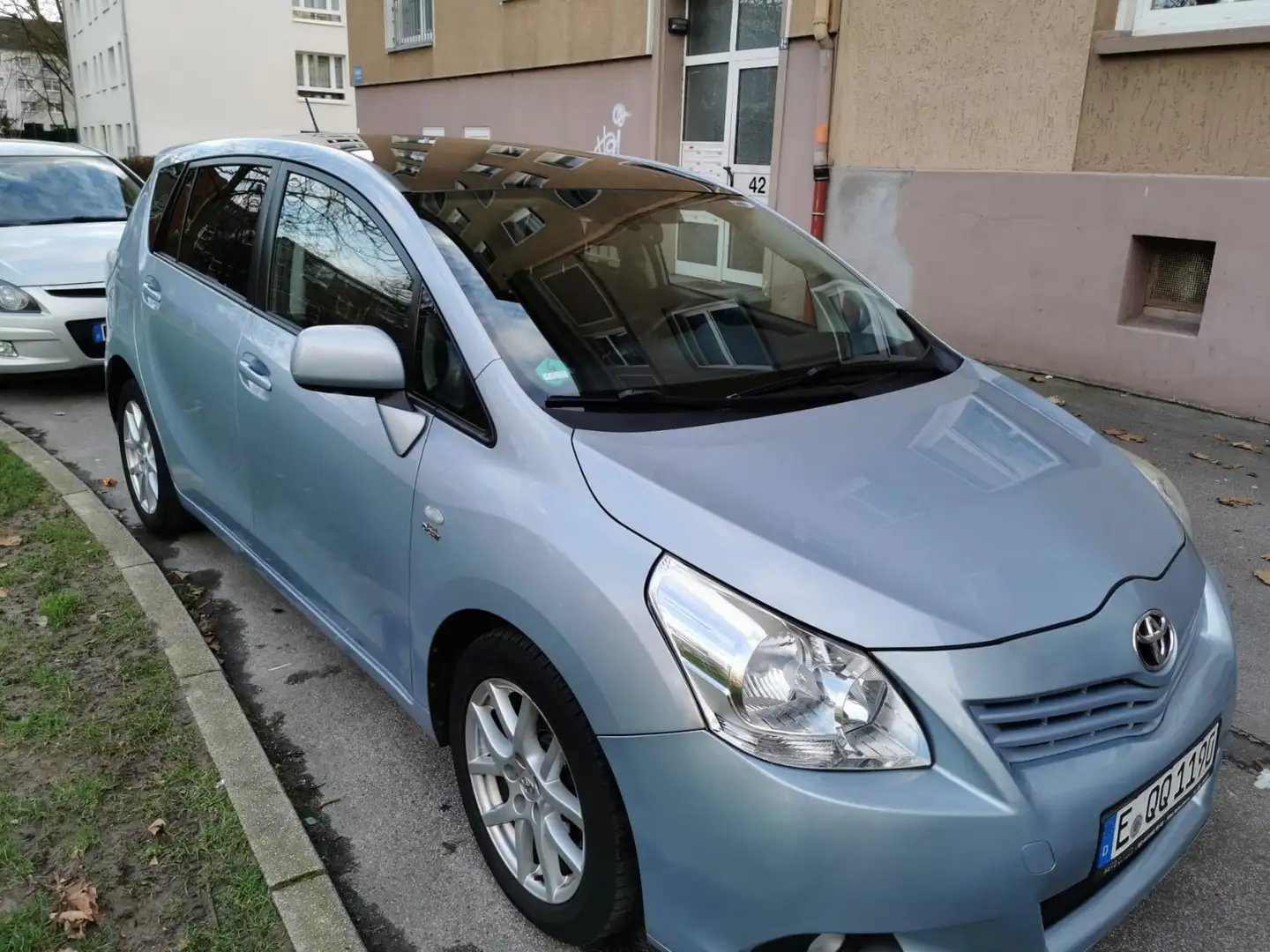 Toyota Verso 2.2 D-CAT Executive - 1