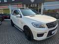 Mercedes-Benz ML 63 AMG *PANO*SCHECKHEFT*360°Kamera*AHK*BiXenon Weiß - thumbnail 4