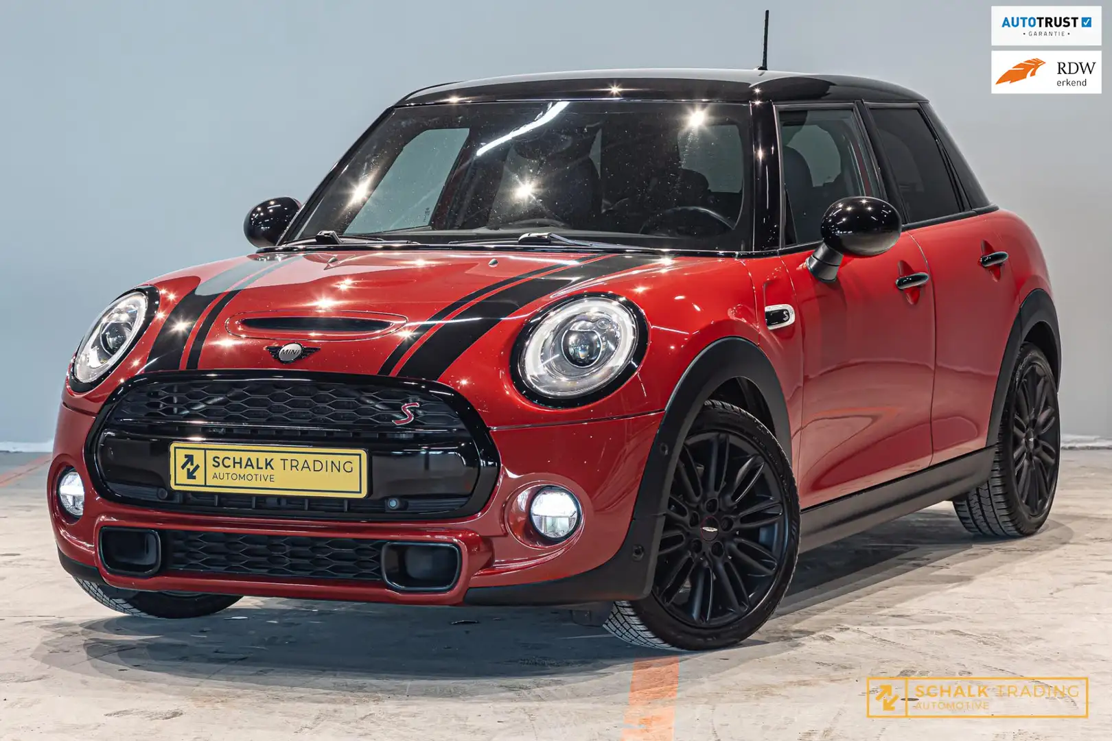MINI Cooper S Mini 2.0 Chili Serious Business|Leder|Carplay Rood - 1