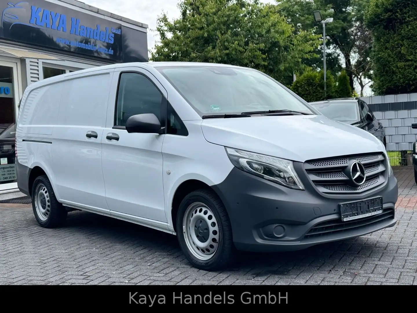 Mercedes-Benz Vito Kasten 116 CDI Autom/Lang/Navi/Kamera/LED Weiß - 1