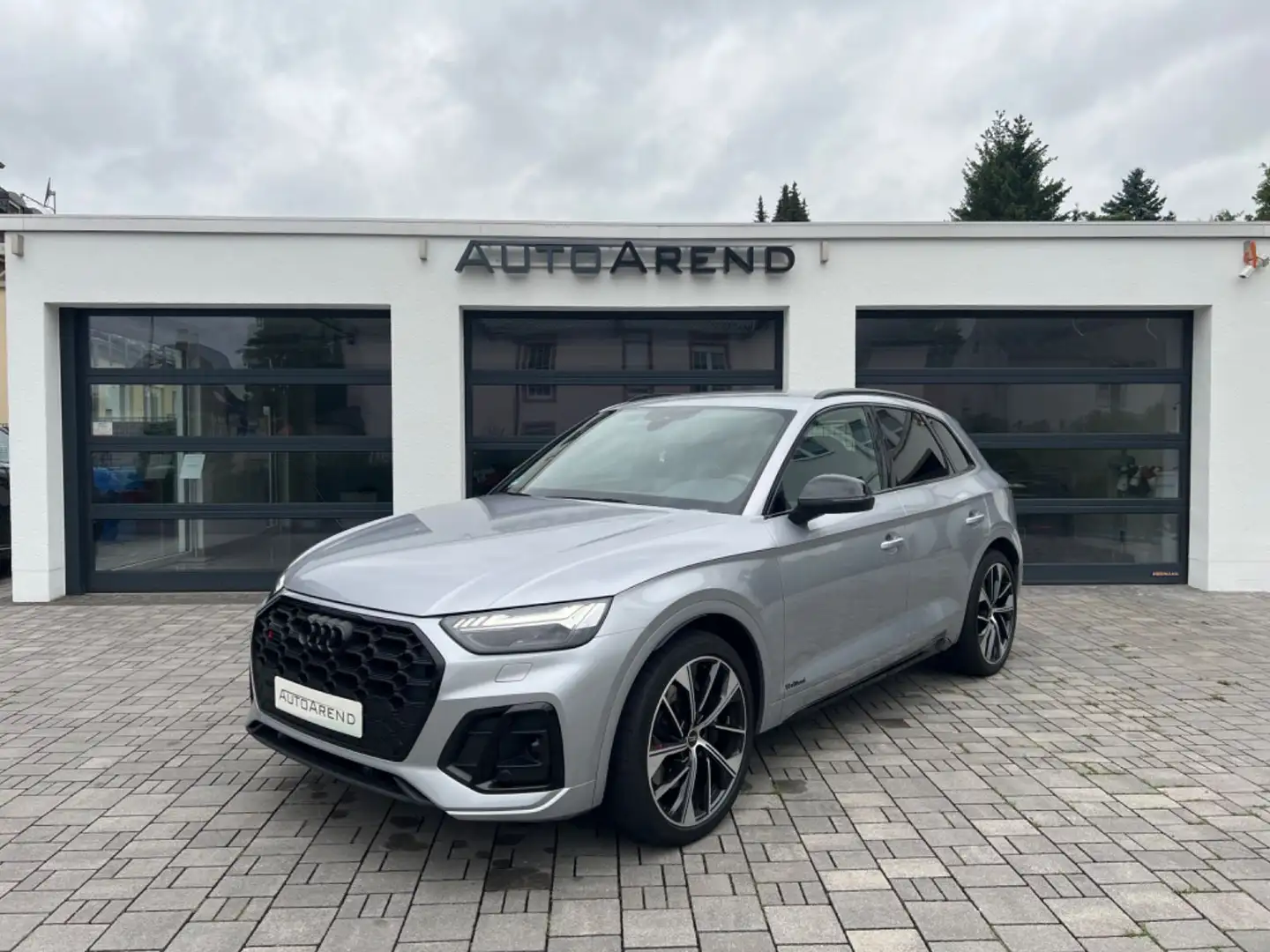 Audi SQ5 *Matrix, Air, Carbon, Bang&Olufsen* Stříbrná - 1