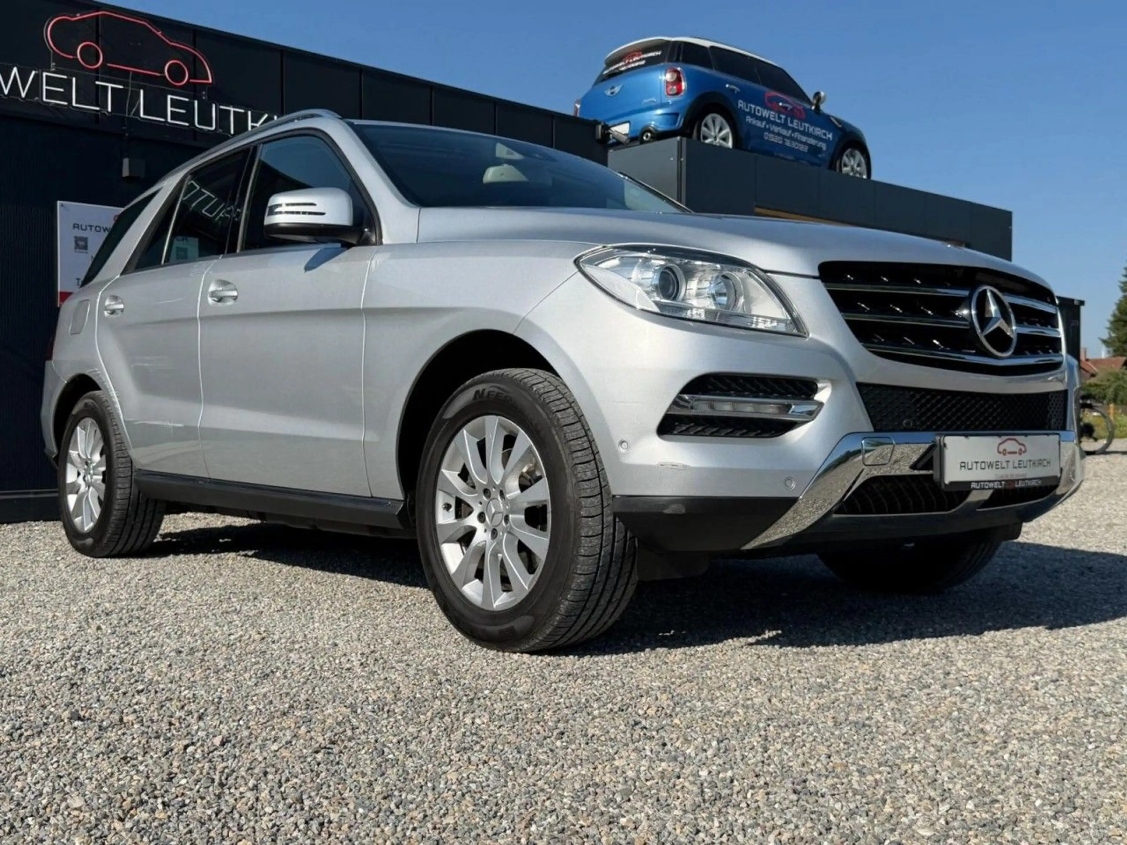 Mercedes-Benz ML 250 CDI BlueTec AHK PDC NAVI SHZ Klima Navi — photo 2