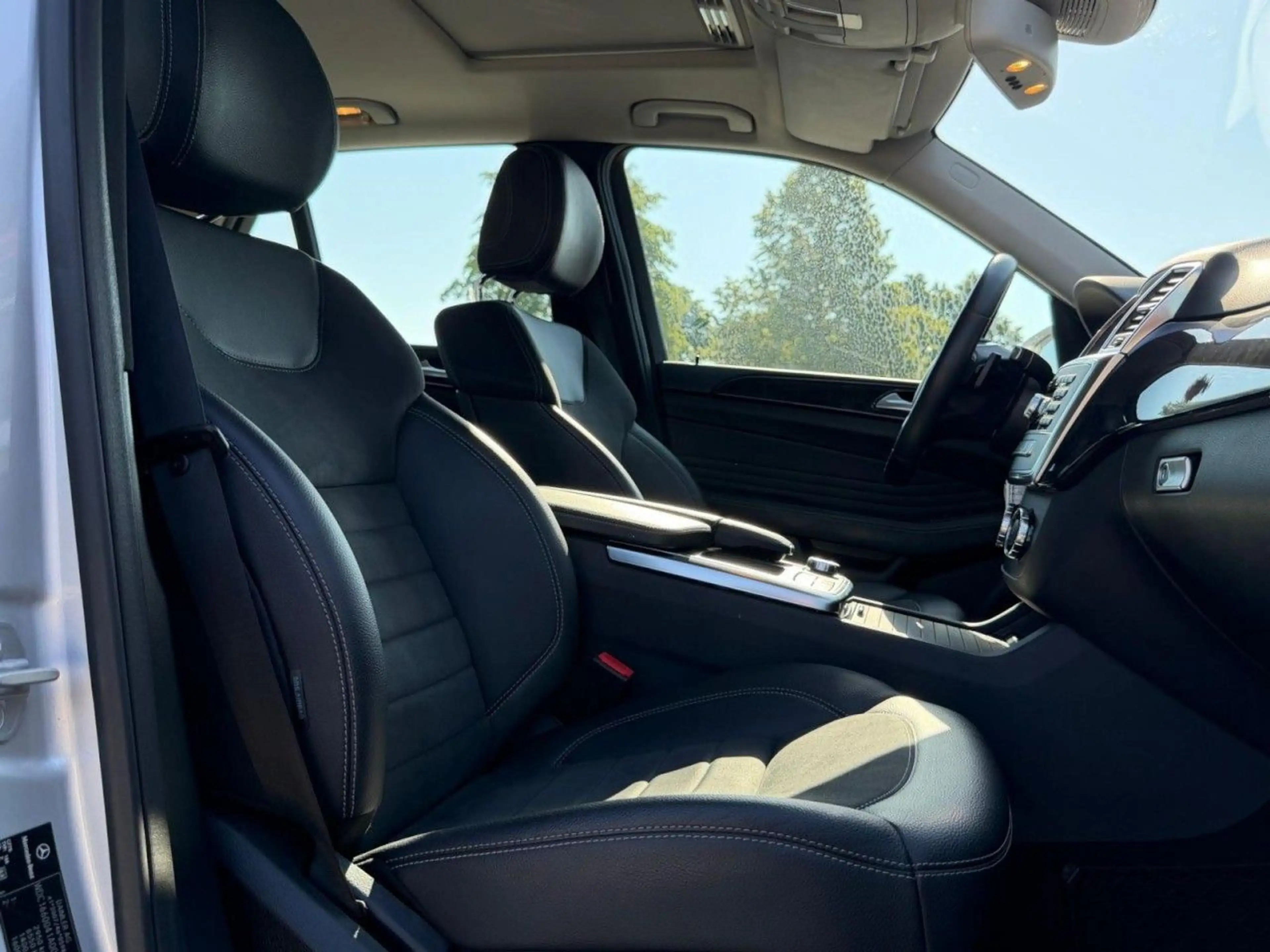 Mercedes-Benz ML 250 CDI BlueTec AHK PDC NAVI SHZ Klima Navi — photo 14