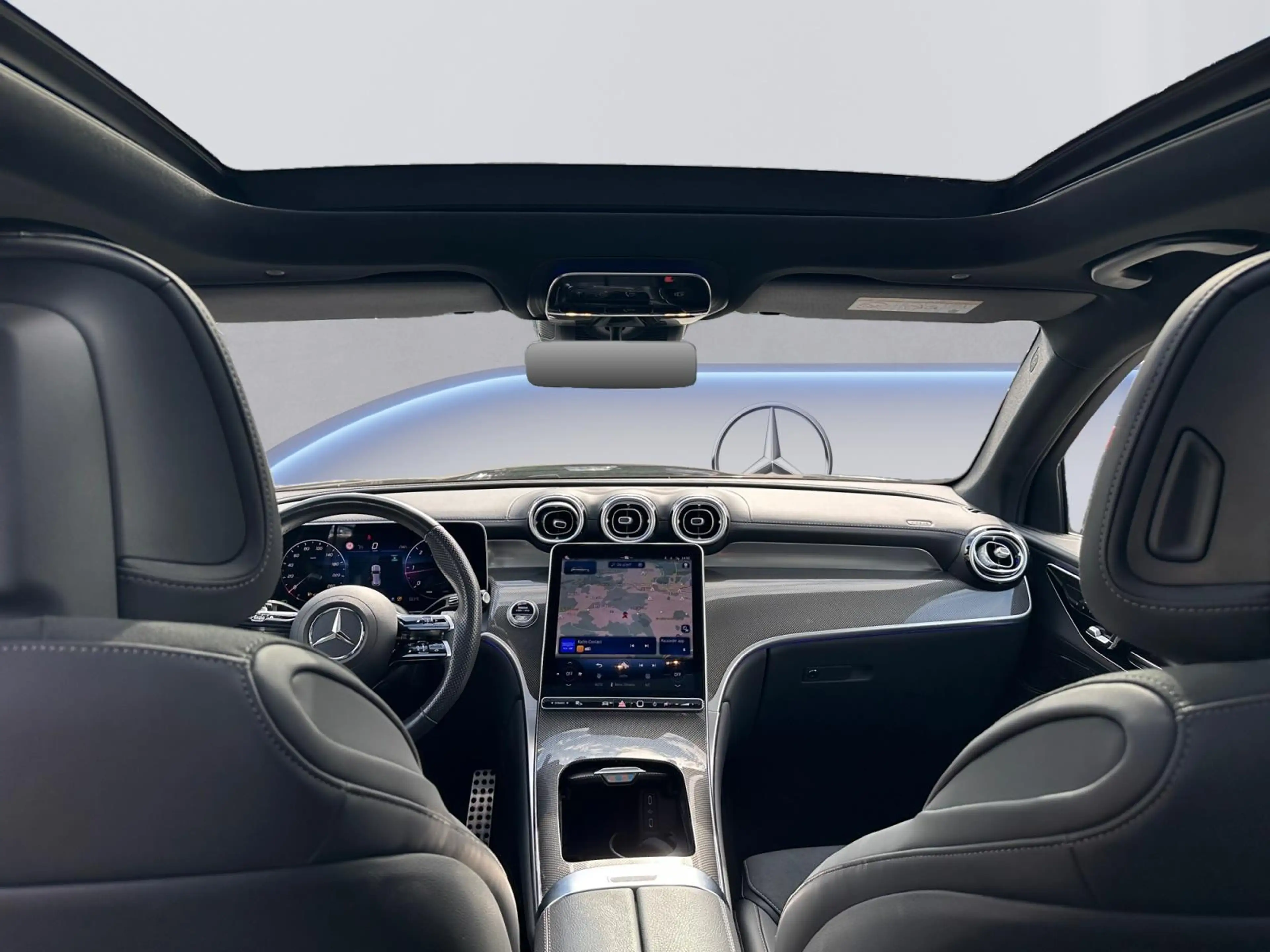 Mercedes-Benz GLC 200 d 4MATIC AMG Line — photo 13