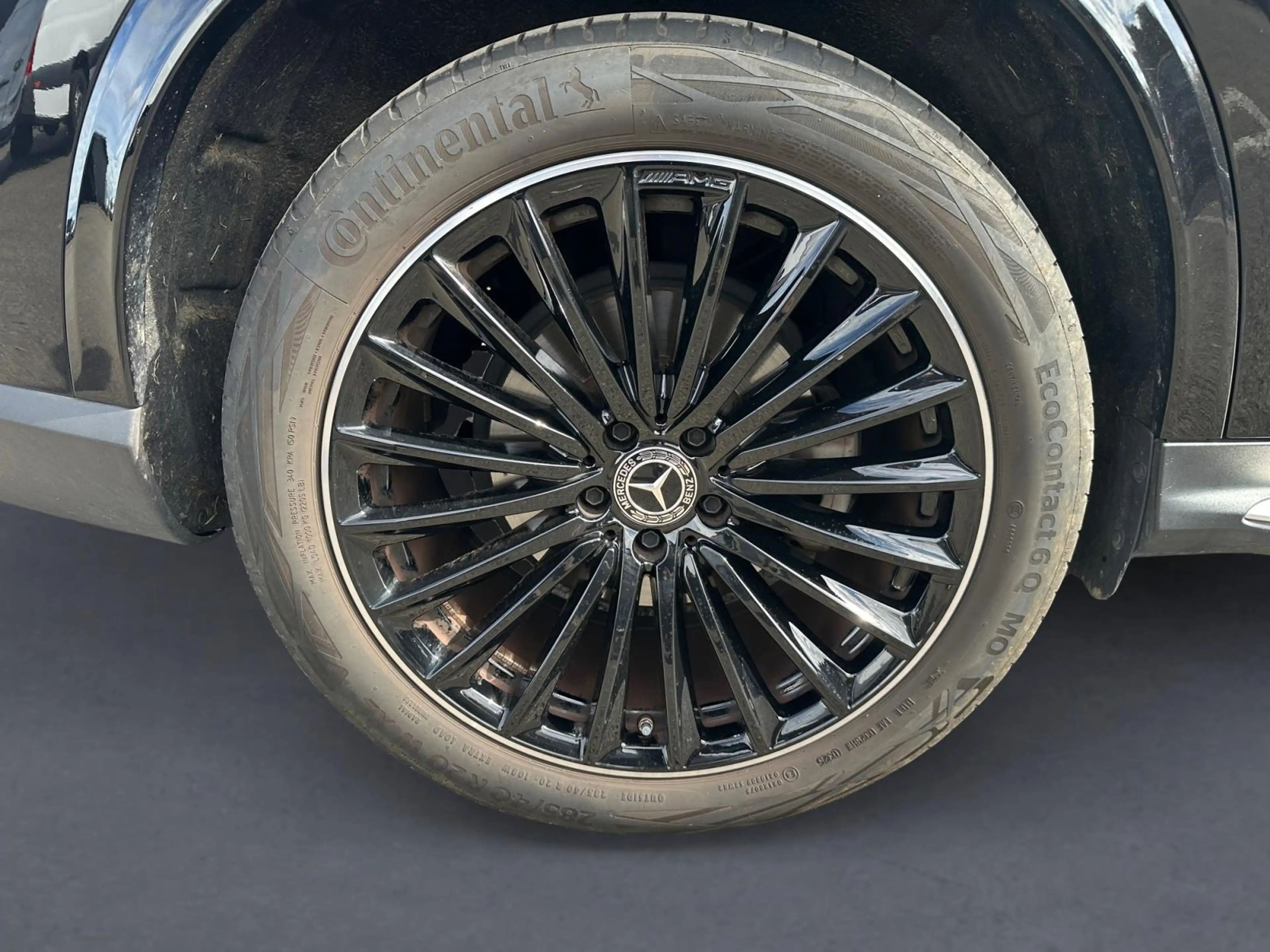 Mercedes-Benz GLC 200 d 4MATIC AMG Line — photo 9