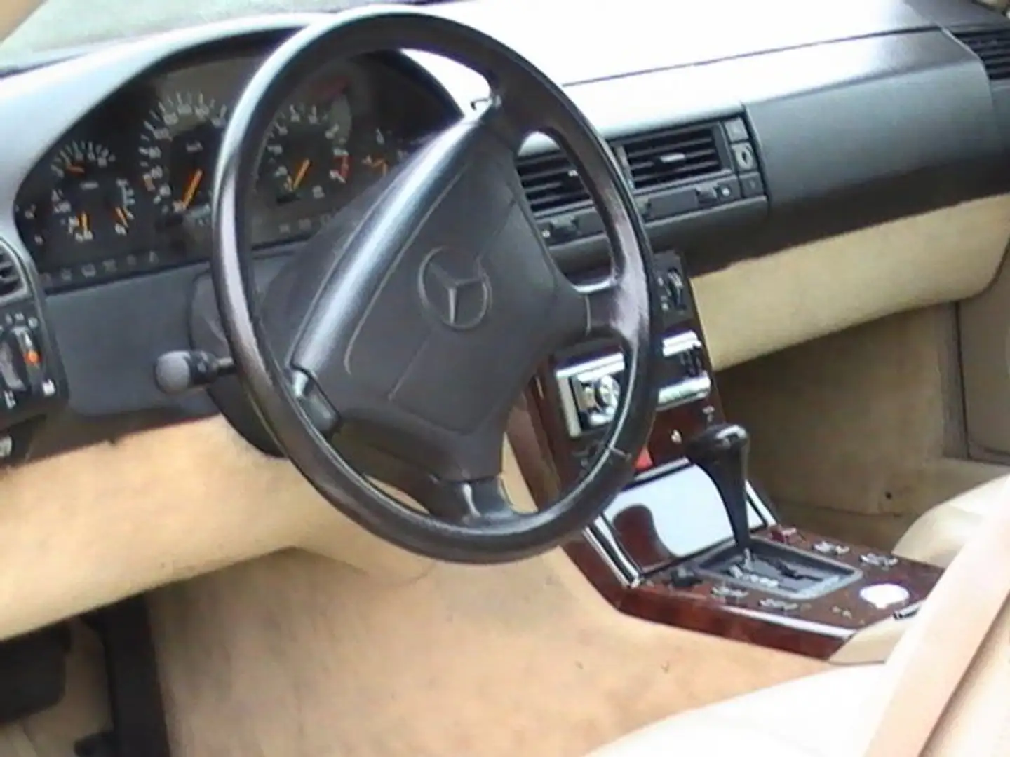 Mercedes-Benz SL 320 Červená - 1