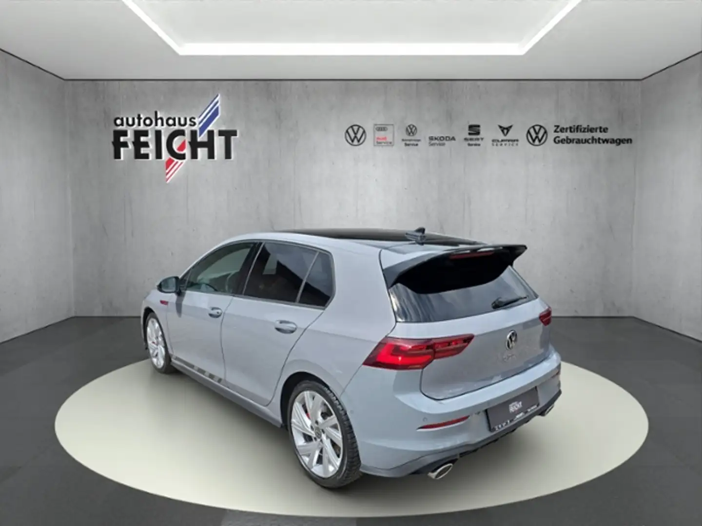 Volkswagen Golf VIII GTI Clubsport 2.0 TSI LED+NAVI+RFK+APP Gris - 2