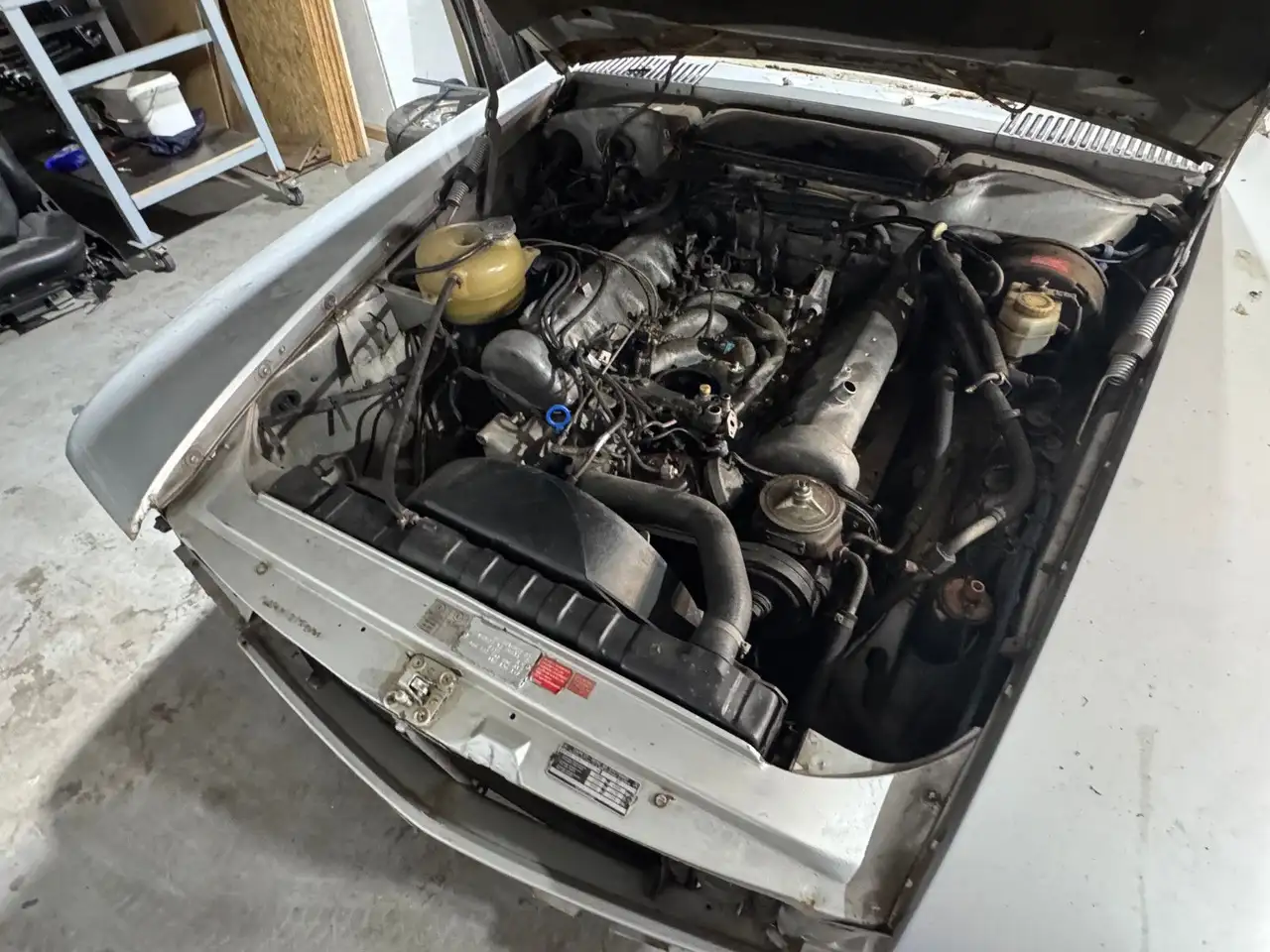 Mercedes-Benz 350 SLC Schlachtfahrzeug K-Jetronik C107, foto 11