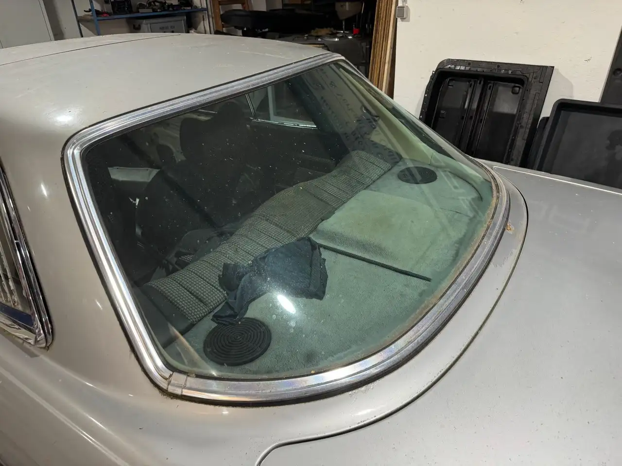 Mercedes-Benz 350 SLC Schlachtfahrzeug K-Jetronik C107, foto 3