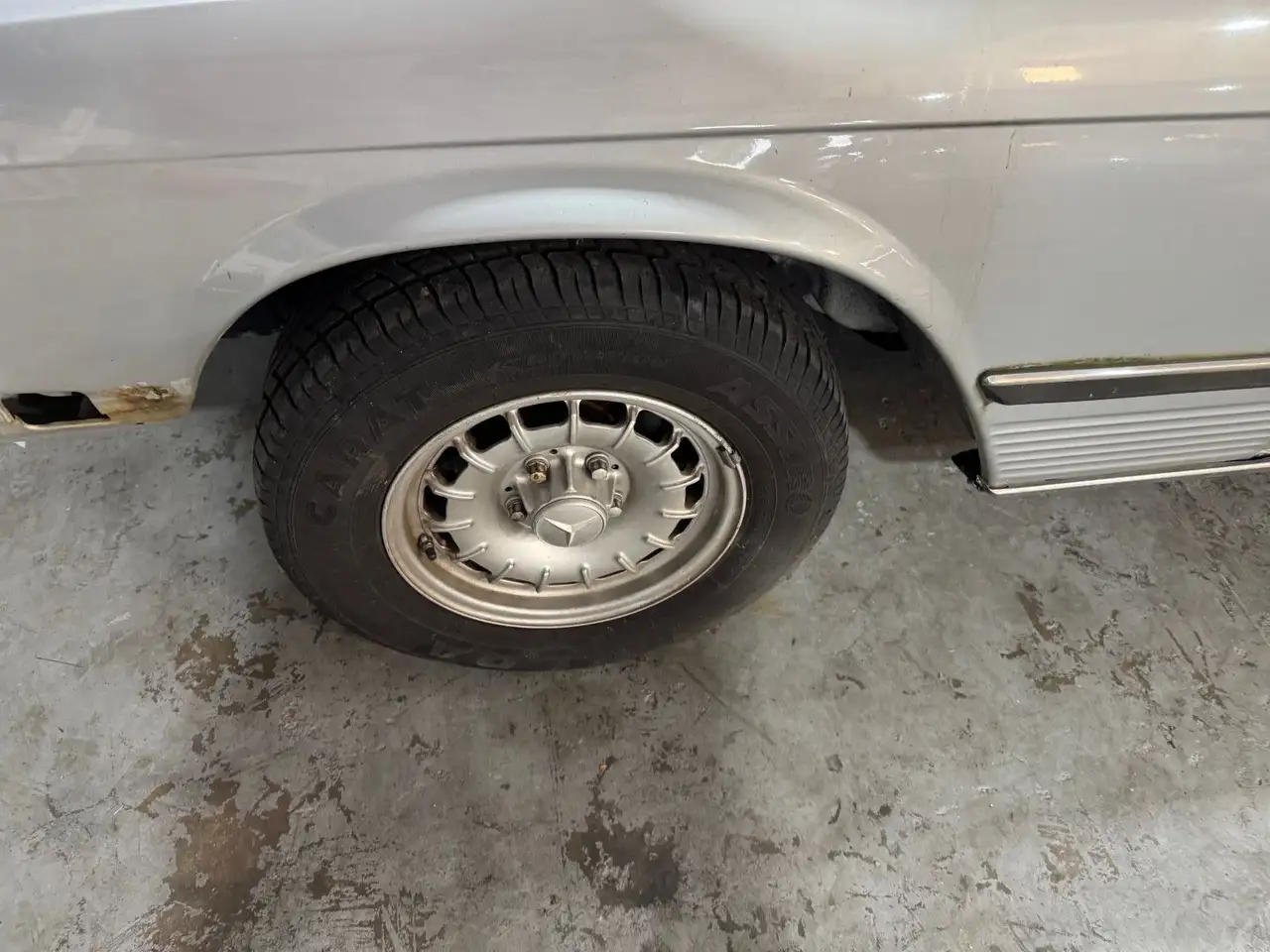 Mercedes-Benz 350 SLC Schlachtfahrzeug K-Jetronik C107, foto 4