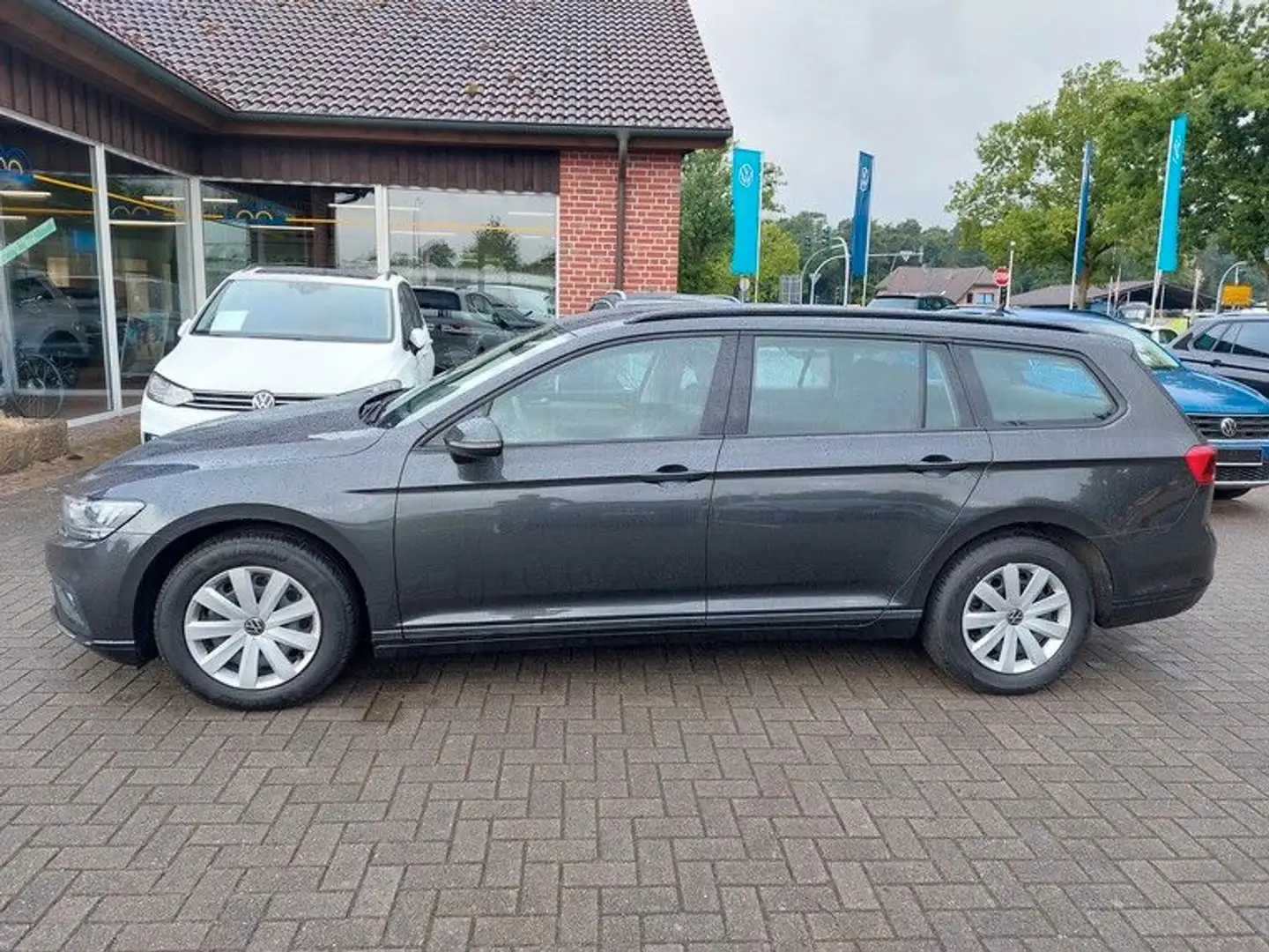 Volkswagen Passat Variant 2,0 TDI *Navi*Kamera*LED*ACC* Gris - 2