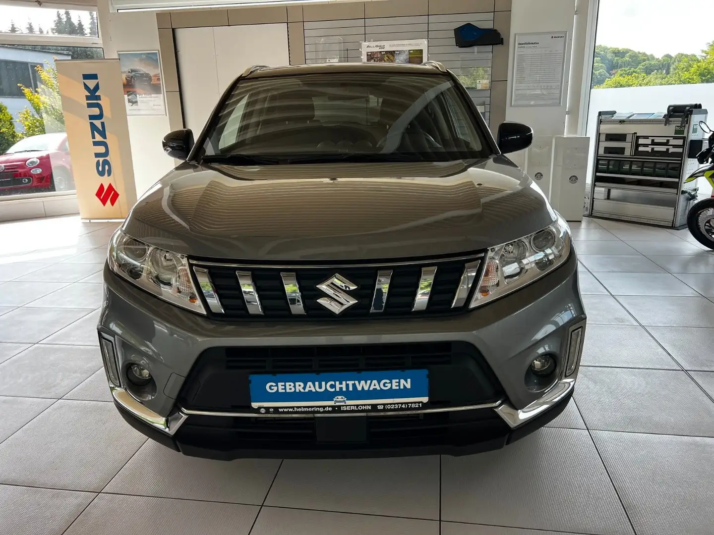 Suzuki Vitara 1.4 BOOSTERJET Comfort Gris - 2