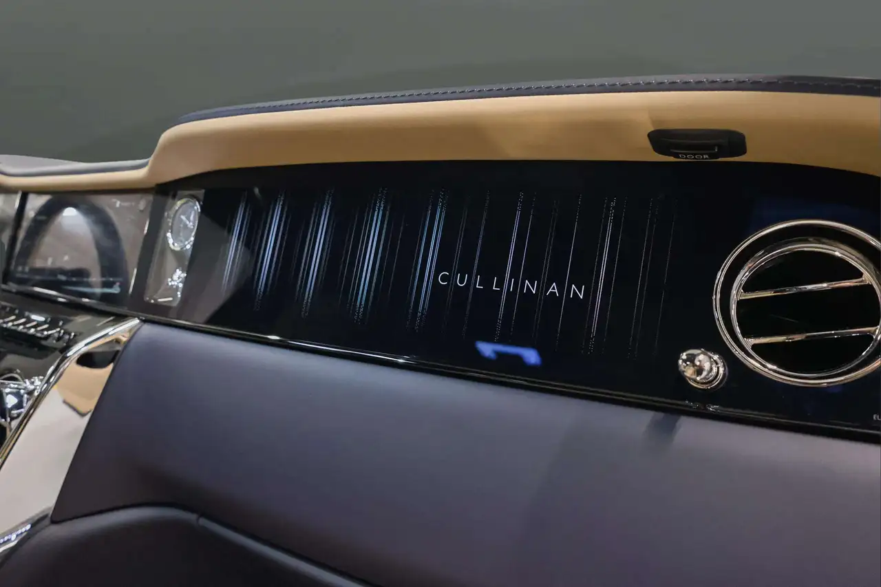 Rolls-Royce Cullinan fotografie Rolls-Royce Cullinan