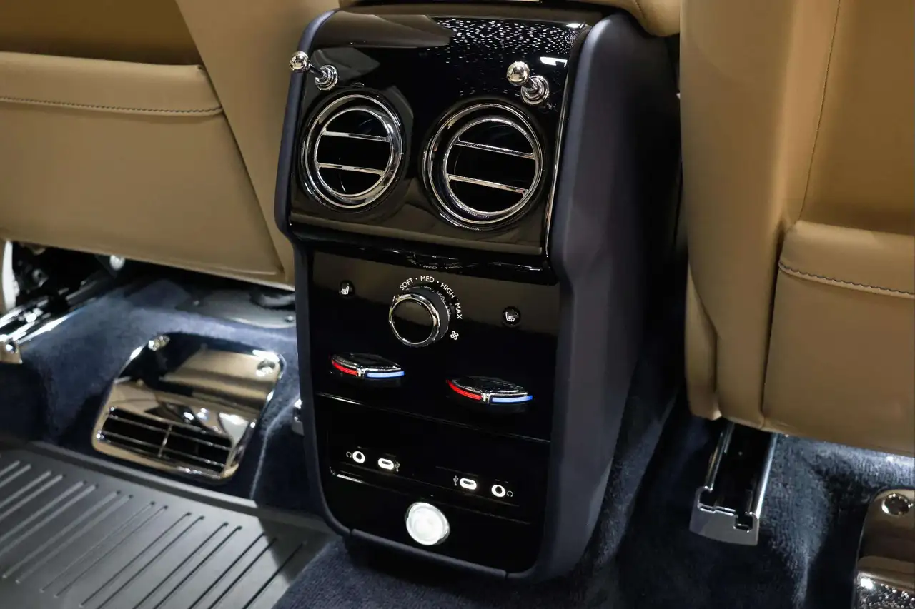 Rolls-Royce Cullinan fotografie Rolls-Royce Cullinan