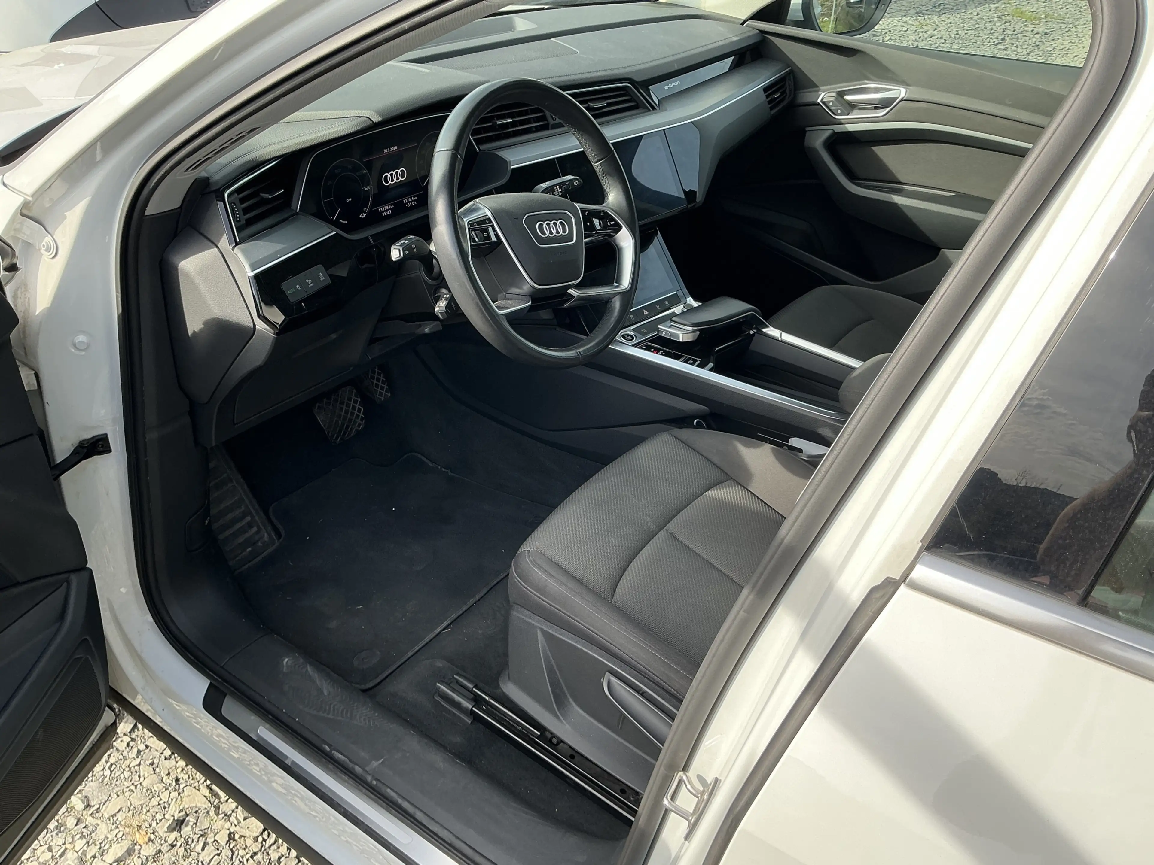 Audi e-tron 50 Quattro Advanced 360Cam Luftfeder. AHK — photo 4