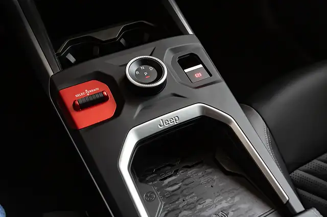 Jeep Compass EV 74kWh First Edition Ansicht 10