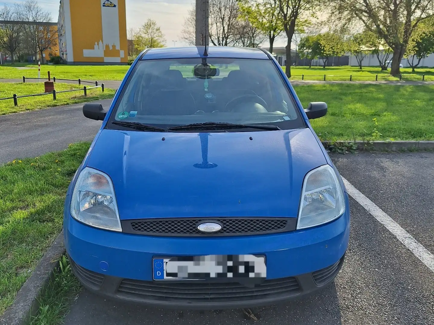 Ford Fiesta Blau - 2