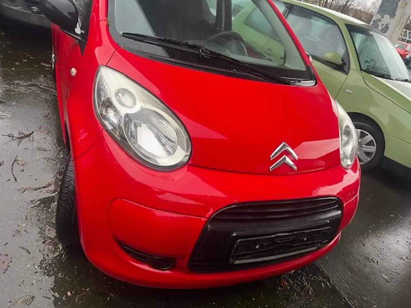 Citroen C1 1.0 Advance Rojo - 2