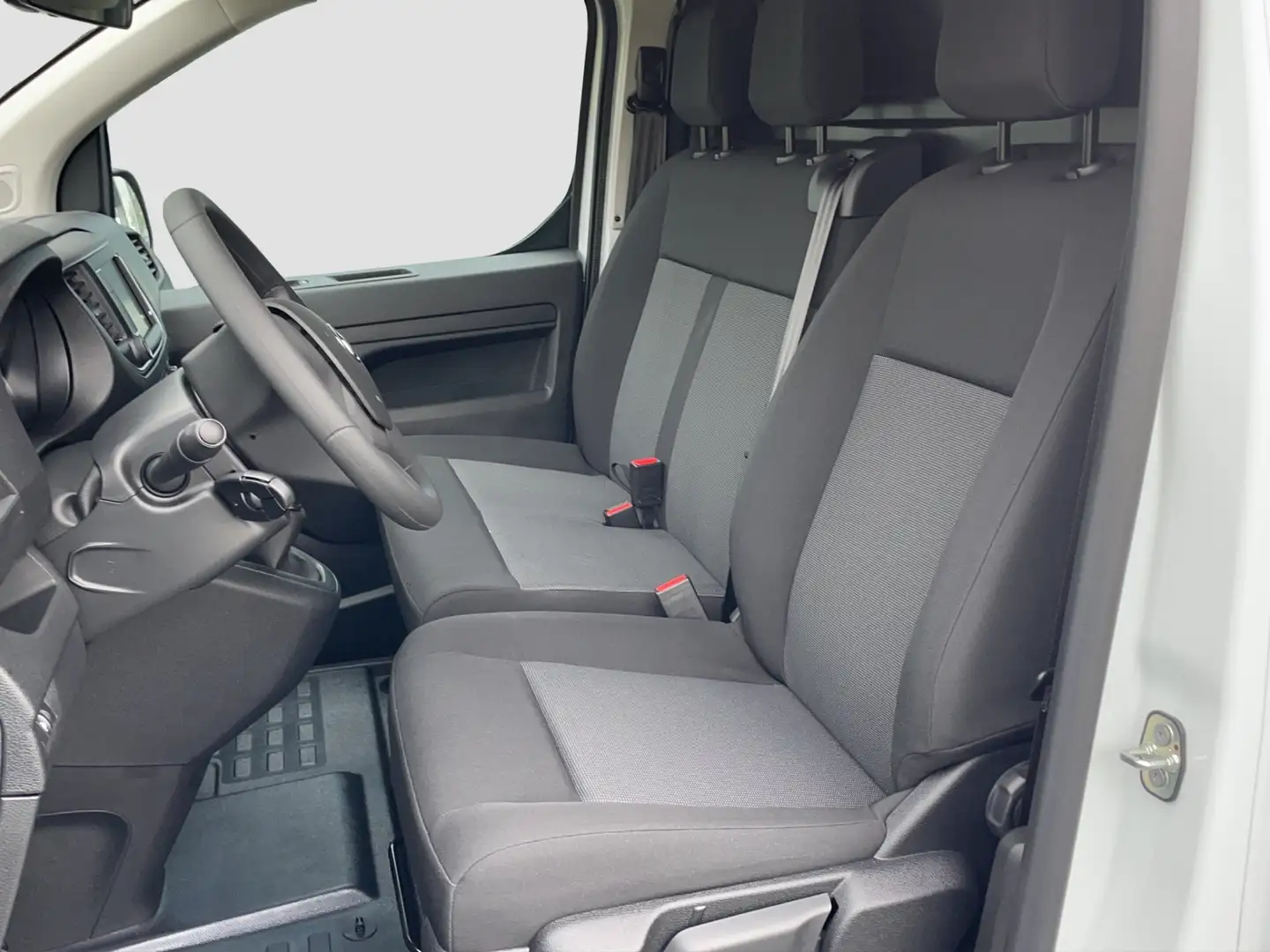 Toyota Proace Worker 2.0 D-4D Live Long | L3 | AC | Cruise | App Wit - 2