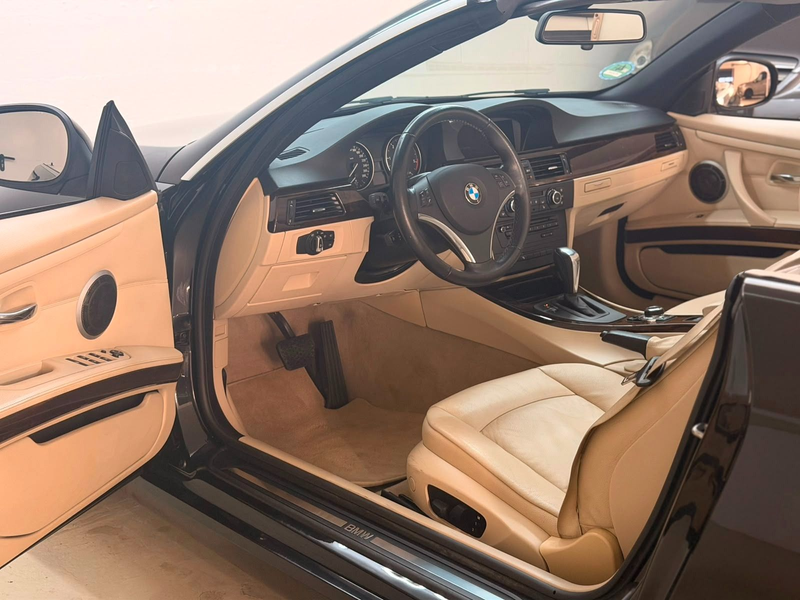 BMW 330 d Cabrio *KEYLESS*XENON*NAVI*MEMORY*HIFI — photo 12