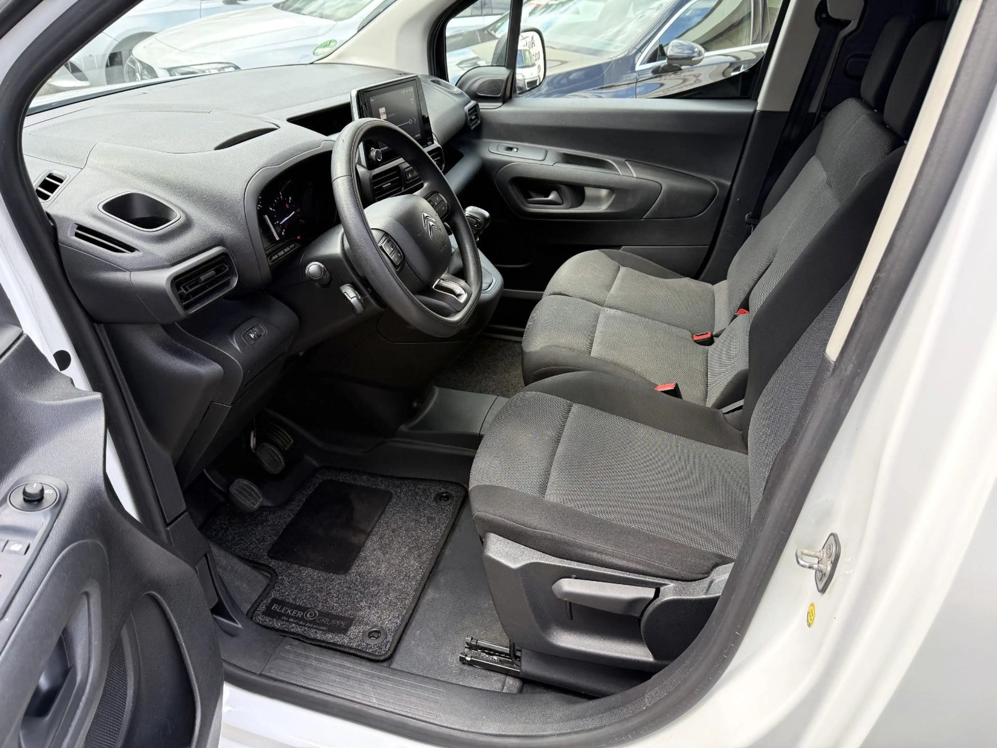 Citroen Berlingo 1.5 Blue HDi Kasten Club Klima — photo 9