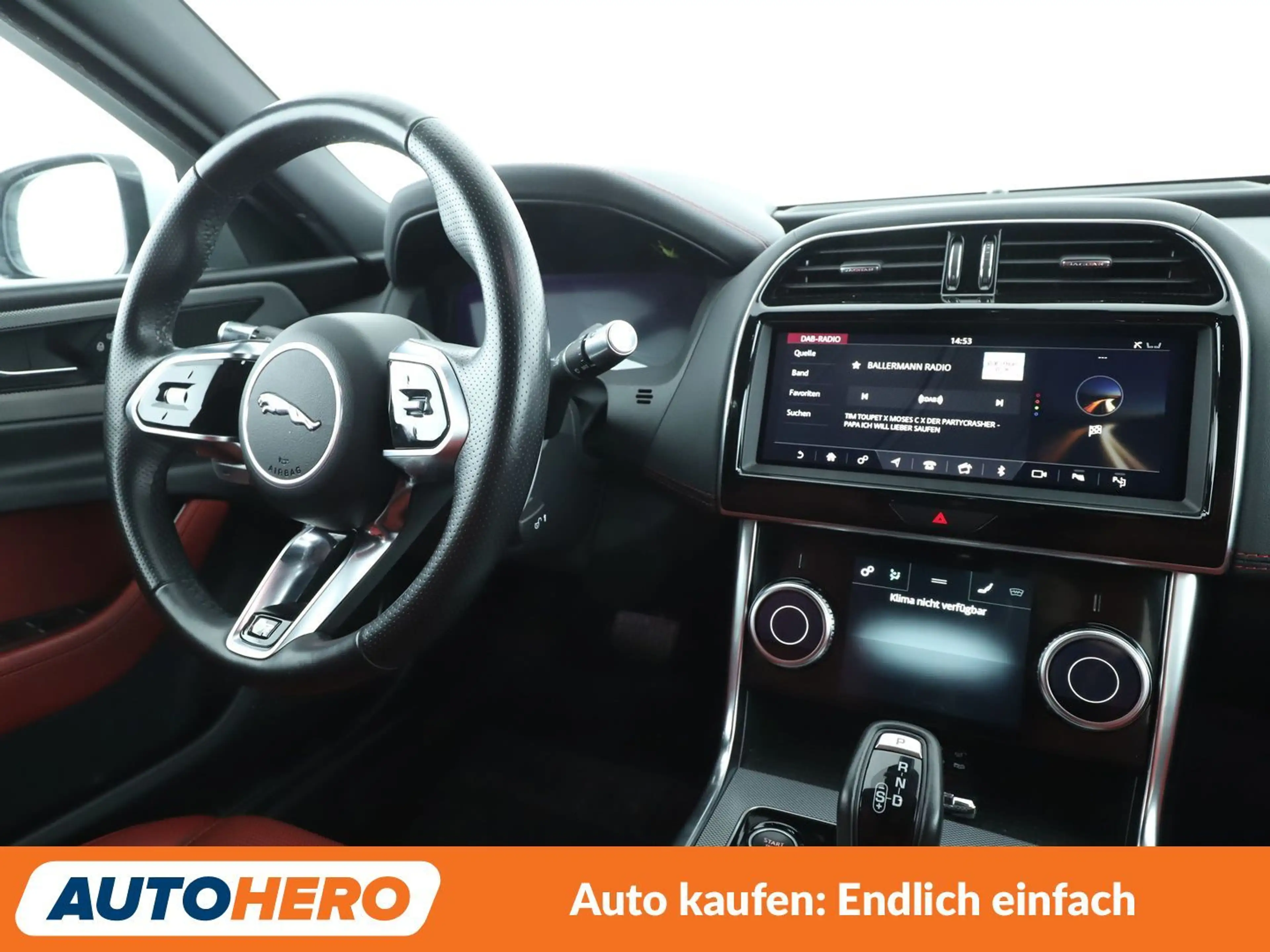 Jaguar XE 25t R-Dynamic SE Aut.*LED*CAM*PDC*SHZ*KLIMA* — photo 13