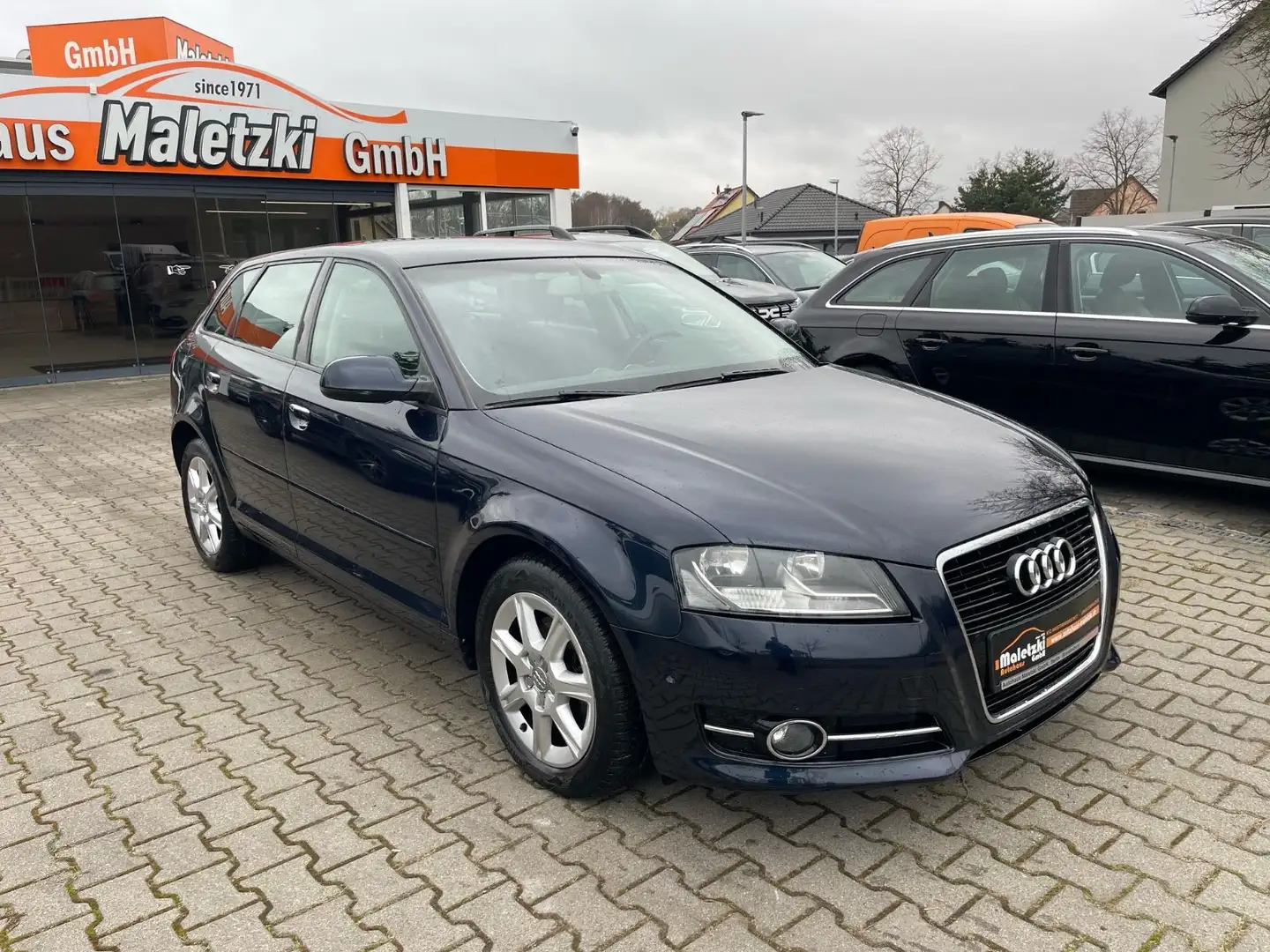 Audi A3 1.4 TFSI Sportback Ambiente S-Tronic*Mängel* Blau - 2
