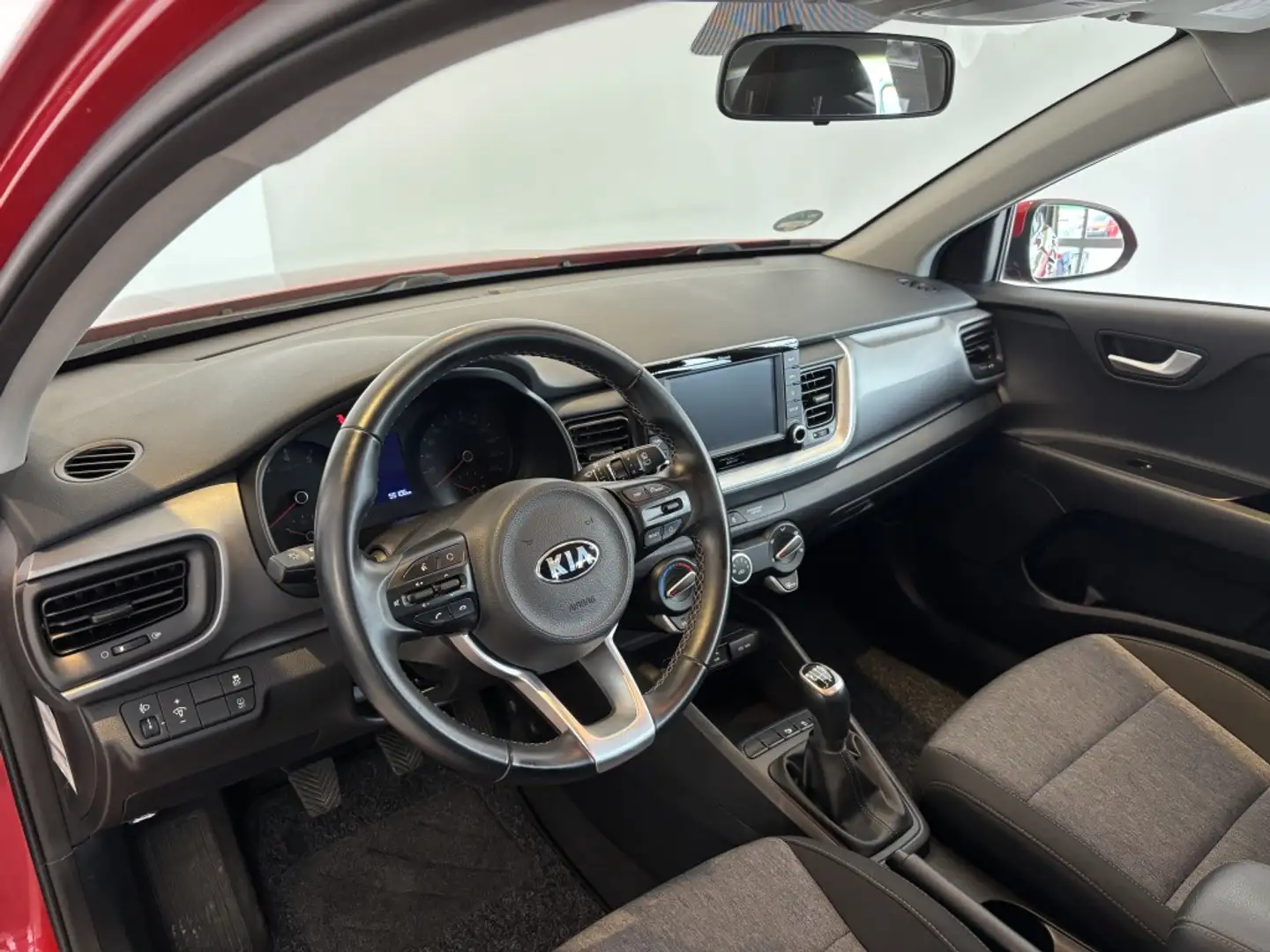 Kia Stonic 1.0 T-GDi DynamicLine Camera, Apple / Android Rot - 2