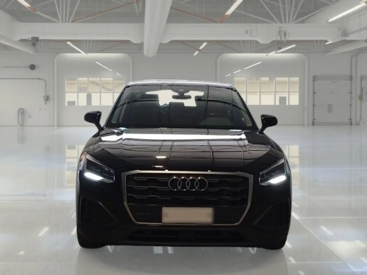 Audi Q2 1.0 30 TFSI BUSINESS SUV, миниатюра 2