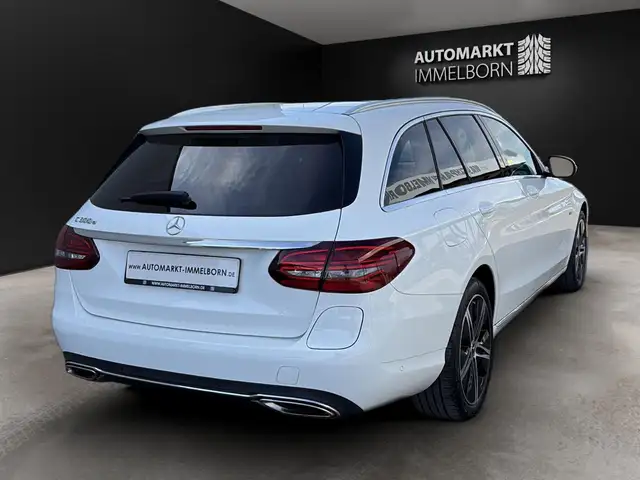 Mercedes-Benz C-Class view 10