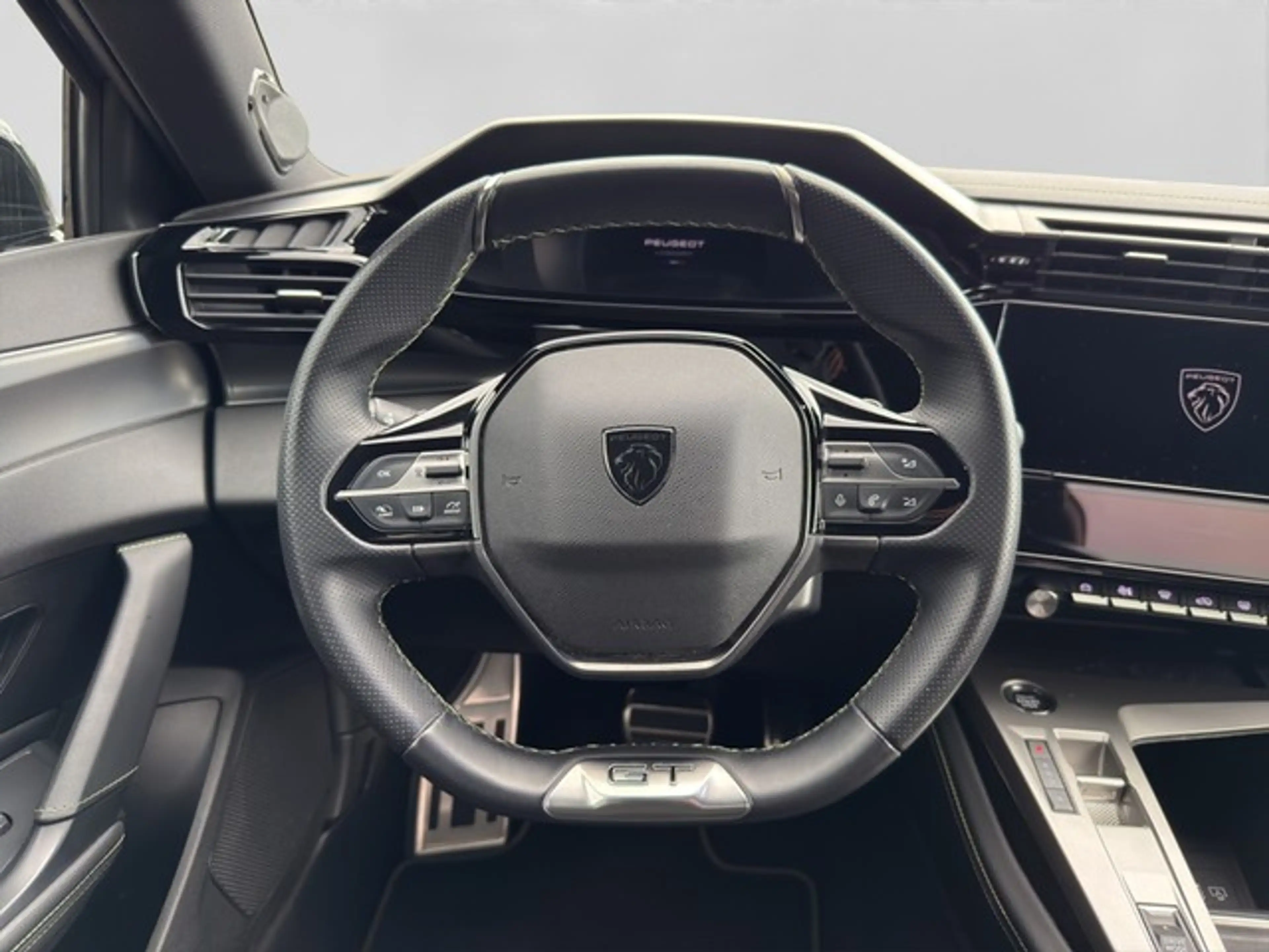 Peugeot 408 PureTech 130 GT Pano+ACC+Navi+LED+Carplay+360+S... — photo 13