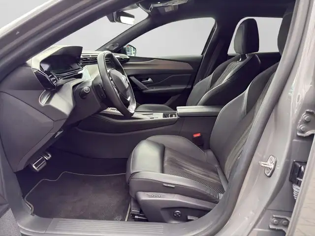 Peugeot 408 view 8